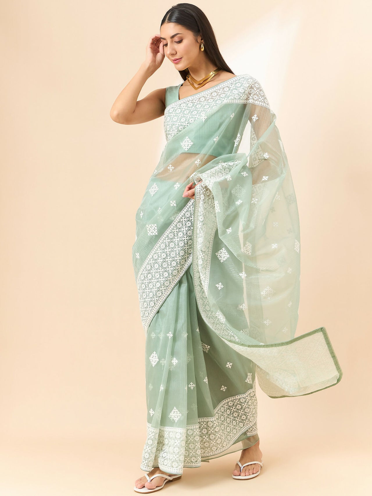 Green Organza Geometric Embroidered Saree with Unstitched Blouse Piece - Roozal - Distacart