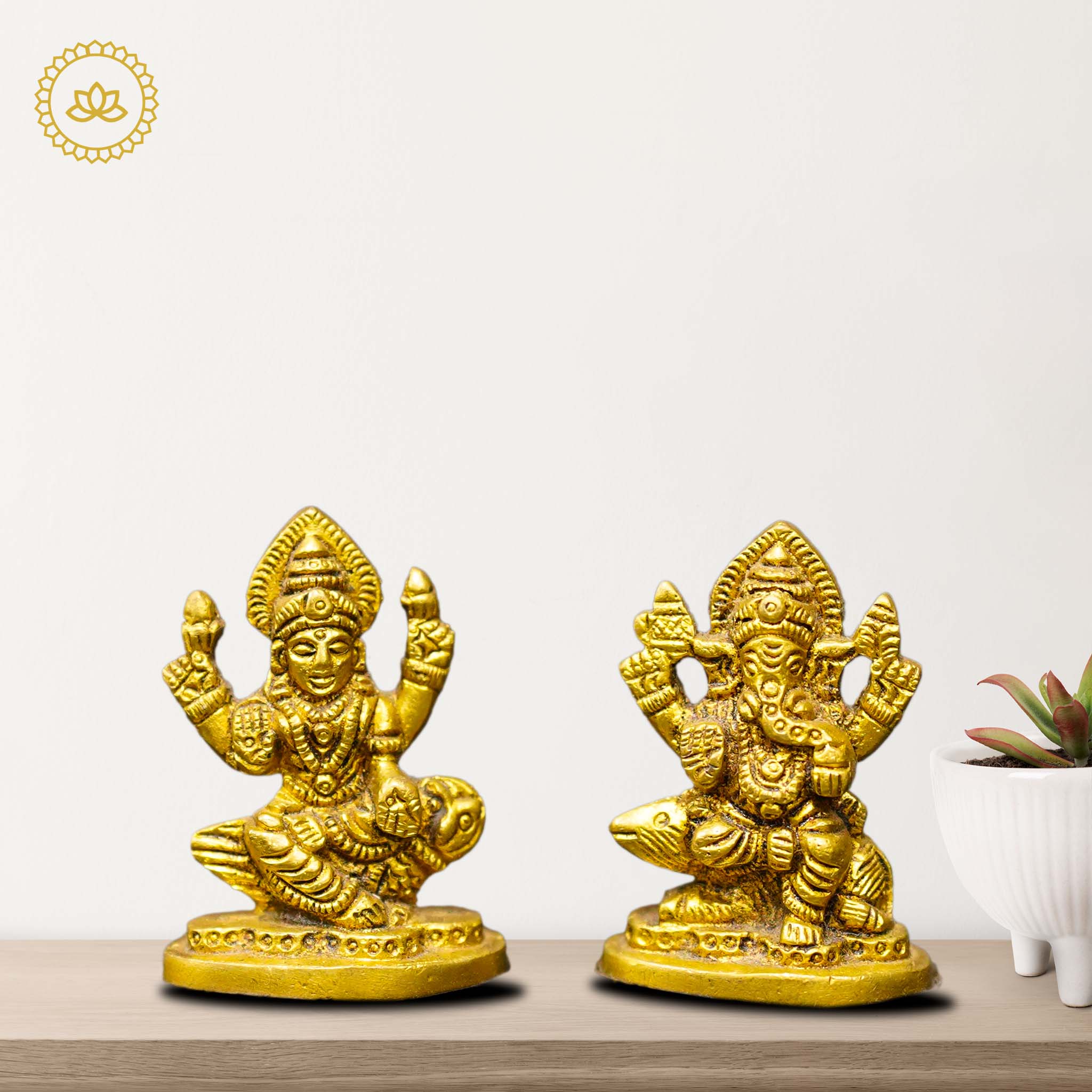 Ganesha Lakshmi: Auspicious Blessings for Your Home - Distacart