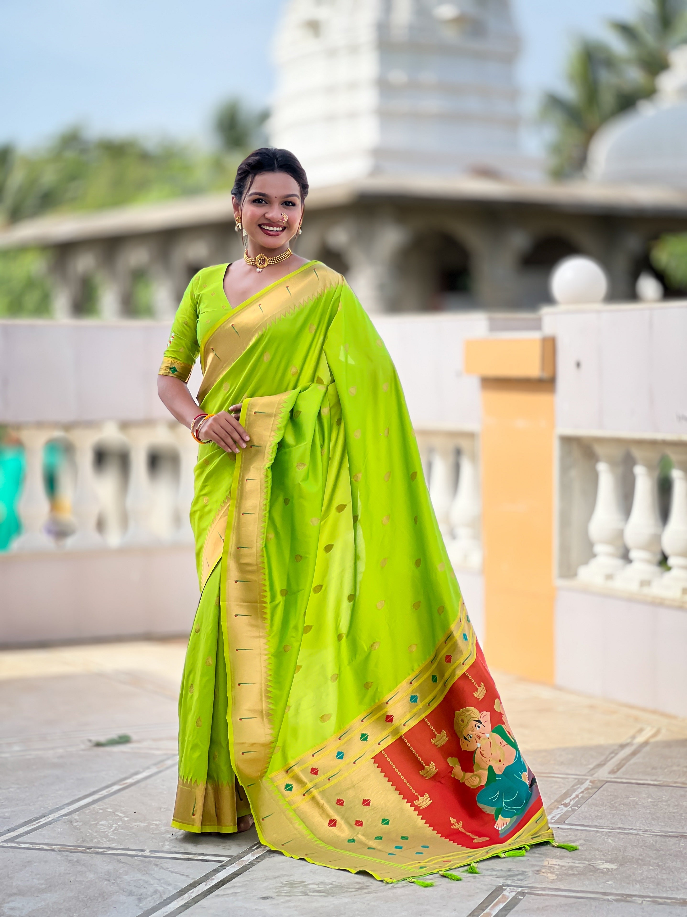 Vedant Vastram Soft Litchi Silk Paithani Jacquard Saree - Parrot - Dista