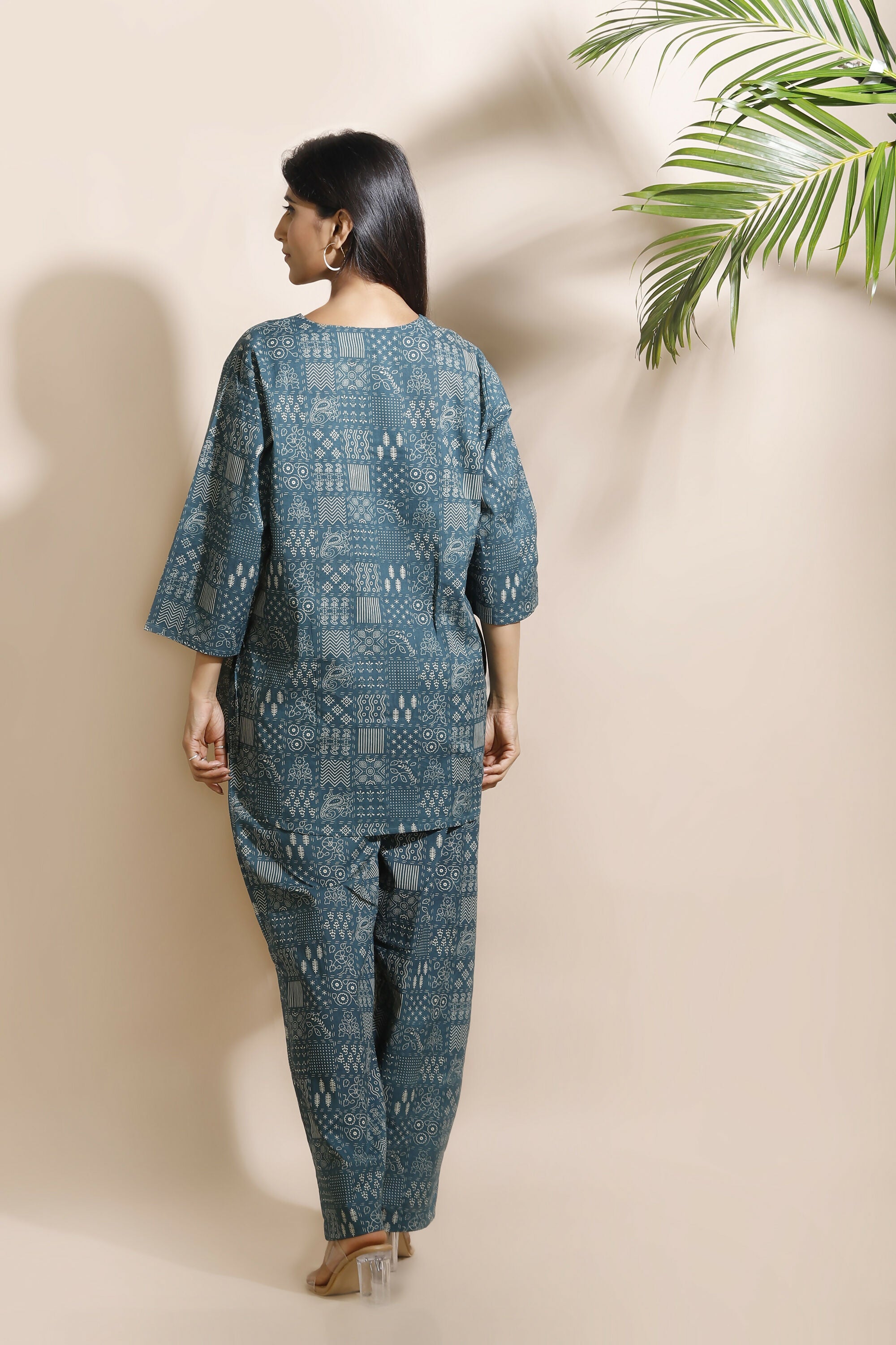 Breathables Abstract Green Cotton Kurta & Pant Co-Ord Set - Dista