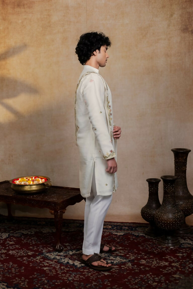 Falling Raw Silk Off White Geometric Symphony Kurta Set By Hilo Design - Distacart