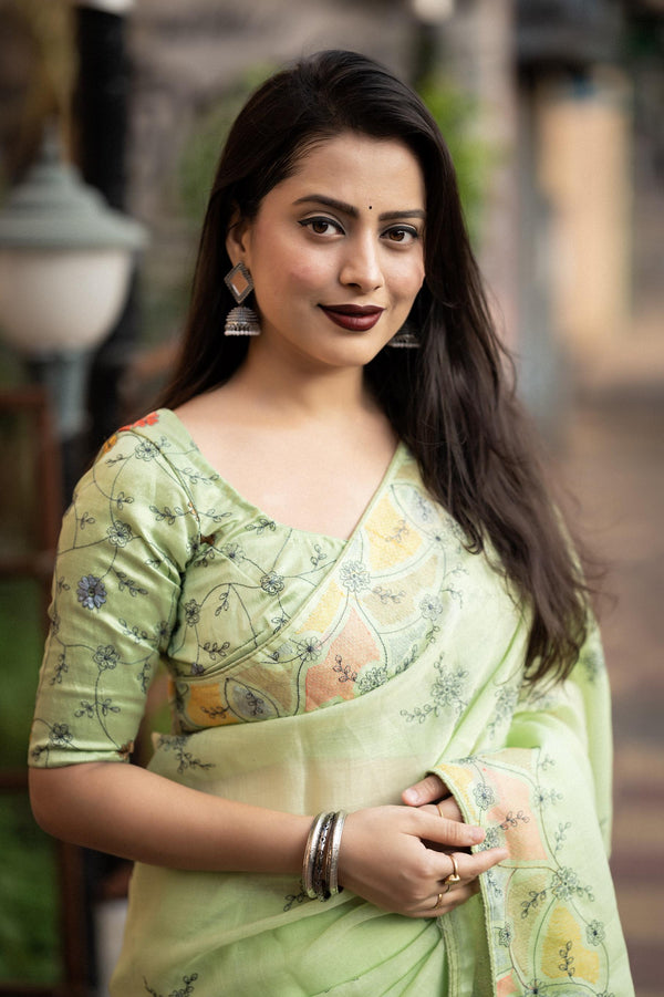 Green Pure Linen Ethnic Motifs Saree with Unstitched Blouse - Hiral Fashion - Distacart