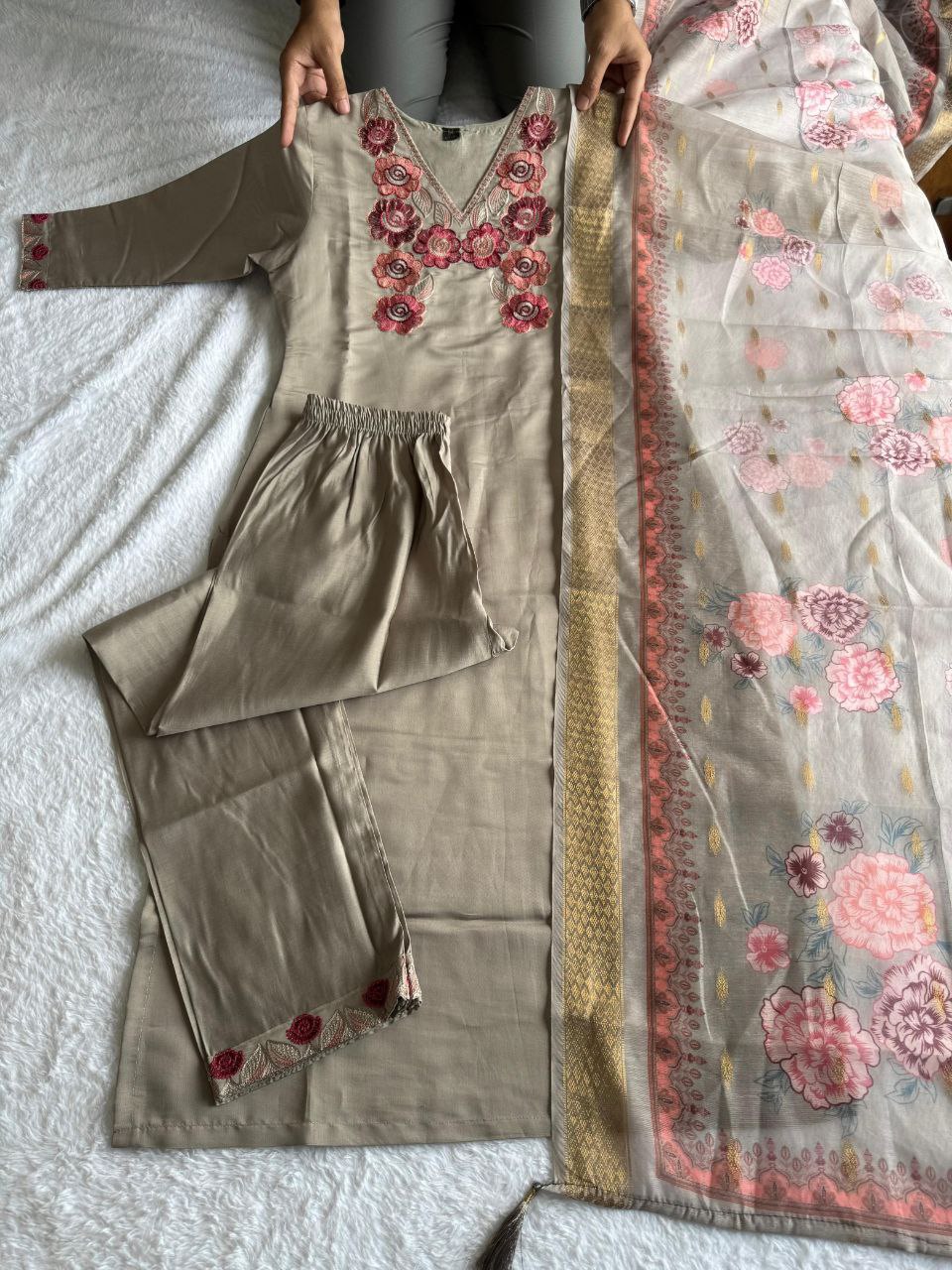 Lorenvalley Fashion Grey Roman Silk Embroidery Multi with Sequence Work Kurta Pant with Dupatta