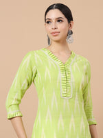 Thumbnail for Yufta Green Cotton Ikat Kurta Dupatta Set - Distacart