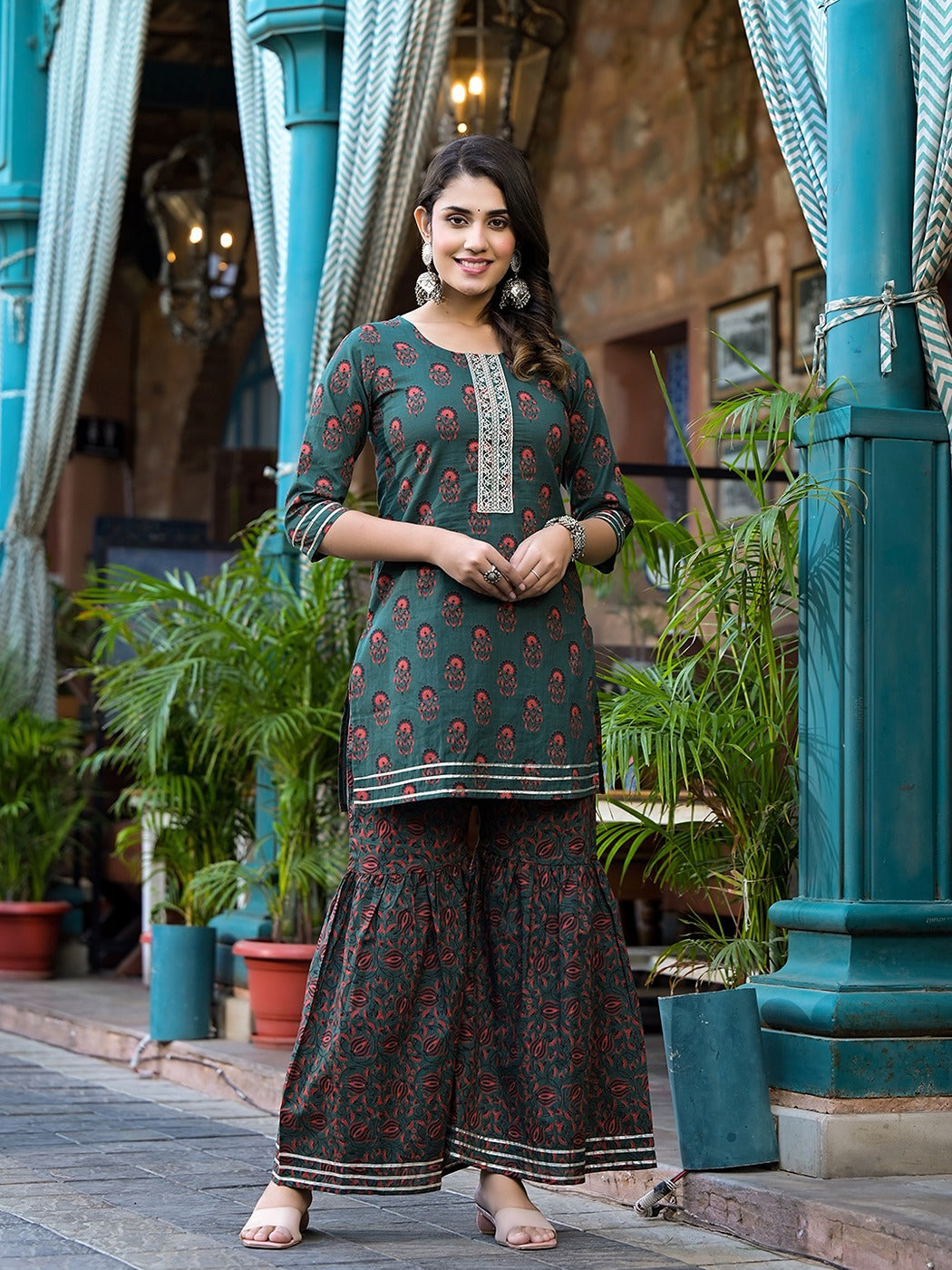 Yufta Green Floral Zari_Work Kurta Sharara With Dupatta Set - Distacart