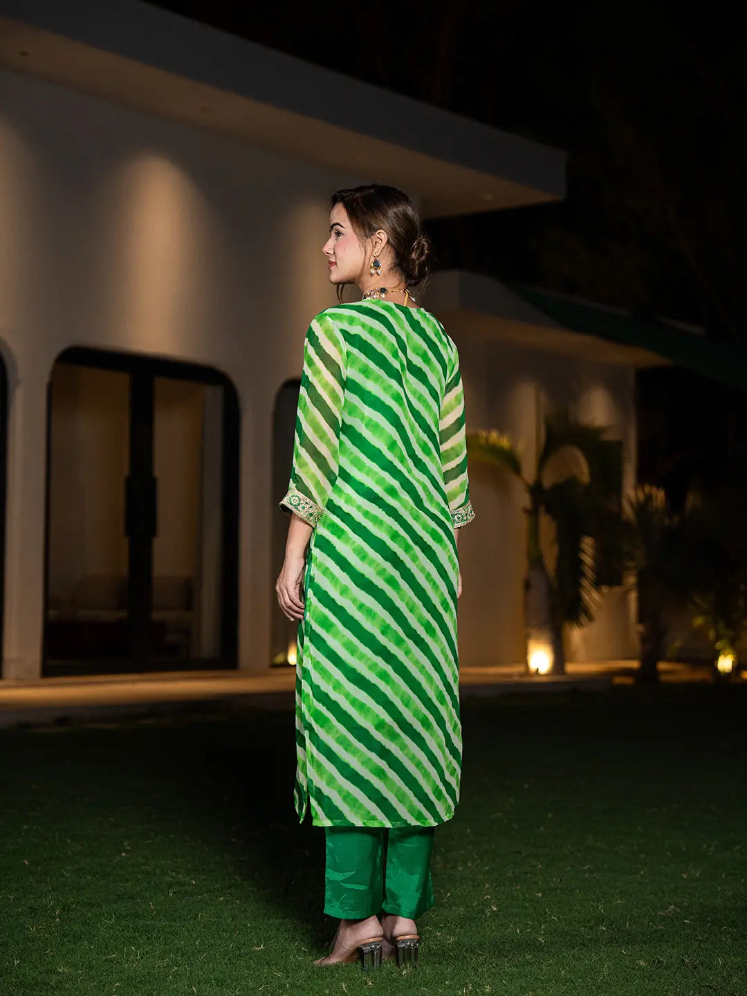 Yufta Green Leheriya Print Poly Georgette Straight Suit Set