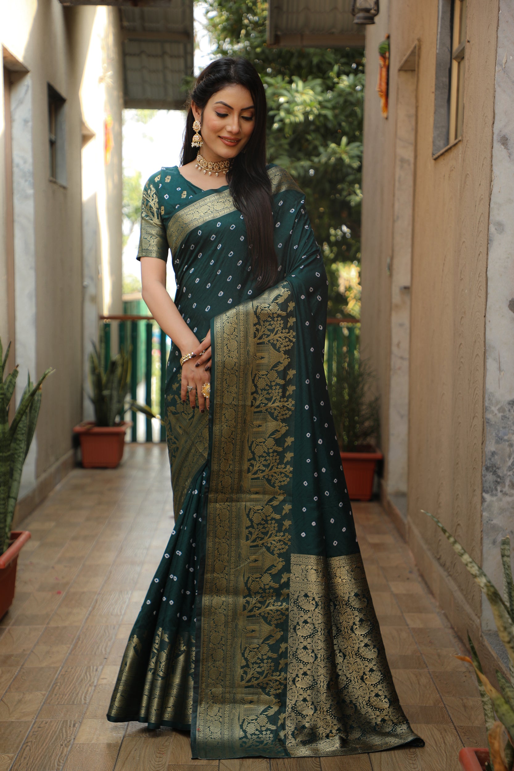 Lorenvalley Premium Pure Handmade Bandhej Kanjivaram silk saree with Zari Weaving Rich Pallu saree - Green - Distacart