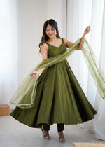 Thumbnail for Lorenvalley Fashion Green Pure Romansilk Chanderi Fabric Yoke Fancy Lace Work Anarkali Kurta Pant With Dupatta Set