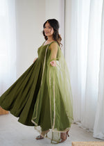 Thumbnail for Lorenvalley Fashion Green Pure Romansilk Chanderi Fabric Yoke Fancy Lace Work Anarkali Kurta Pant With Dupatta Set