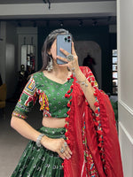 Thumbnail for Lorenvalley Dola Silk Green Patola Print With Gamthi Work Lace Border Lehenga Choli with Dupatta - Distacart