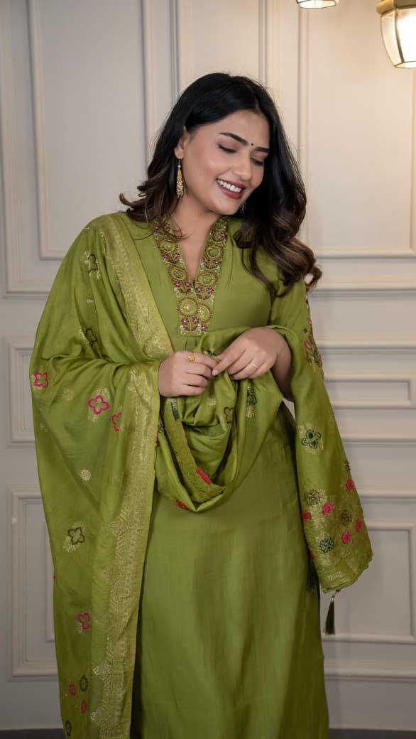 Lorenvalley Fashion Green Roman Silk Embroidery Sequence Work Kurta Pant with Dupatta