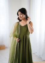 Thumbnail for Lorenvalley Fashion Green Pure Romansilk Chanderi Fabric Yoke Fancy Lace Work Anarkali Kurta Pant With Dupatta Set