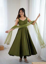 Thumbnail for Lorenvalley Fashion Green Pure Romansilk Chanderi Fabric Yoke Fancy Lace Work Anarkali Kurta Pant With Dupatta Set