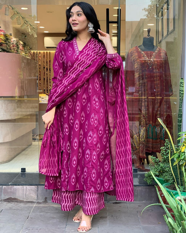 Women's Floral Printed Knee Length Flared Rayon Kurti And Palazzo Set With Printed Cotton Dupatta (Purple) - Hiral Fashion - Distacart