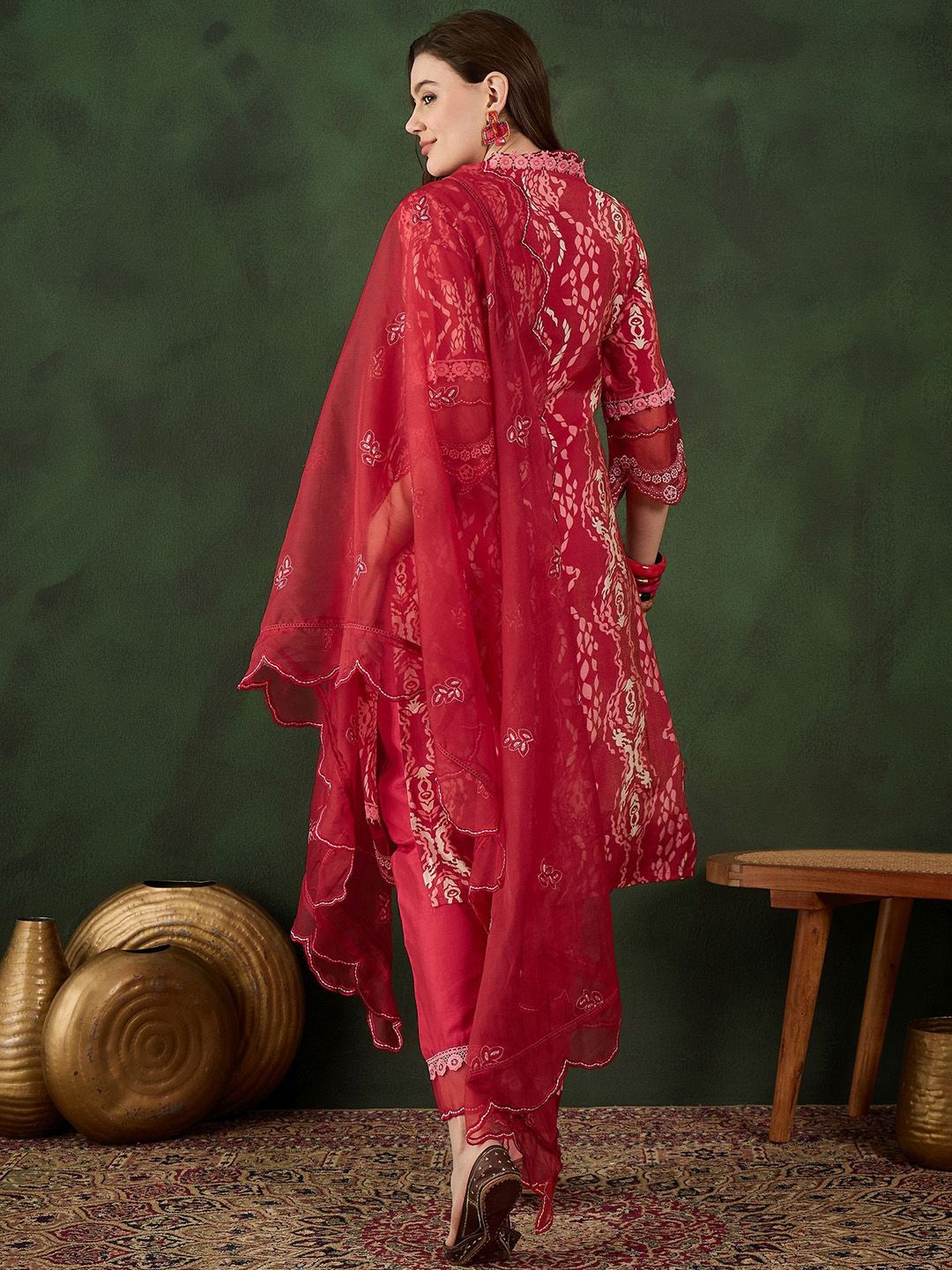 Sangria Printed Kurta & Trouser With Dupatta
