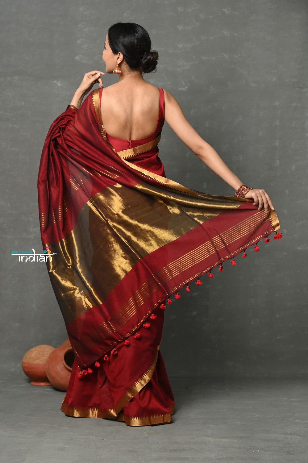 Very Much Indian Designer! High Quality Pure Mul Cotton Handloom Saree - Maroon - Distacart