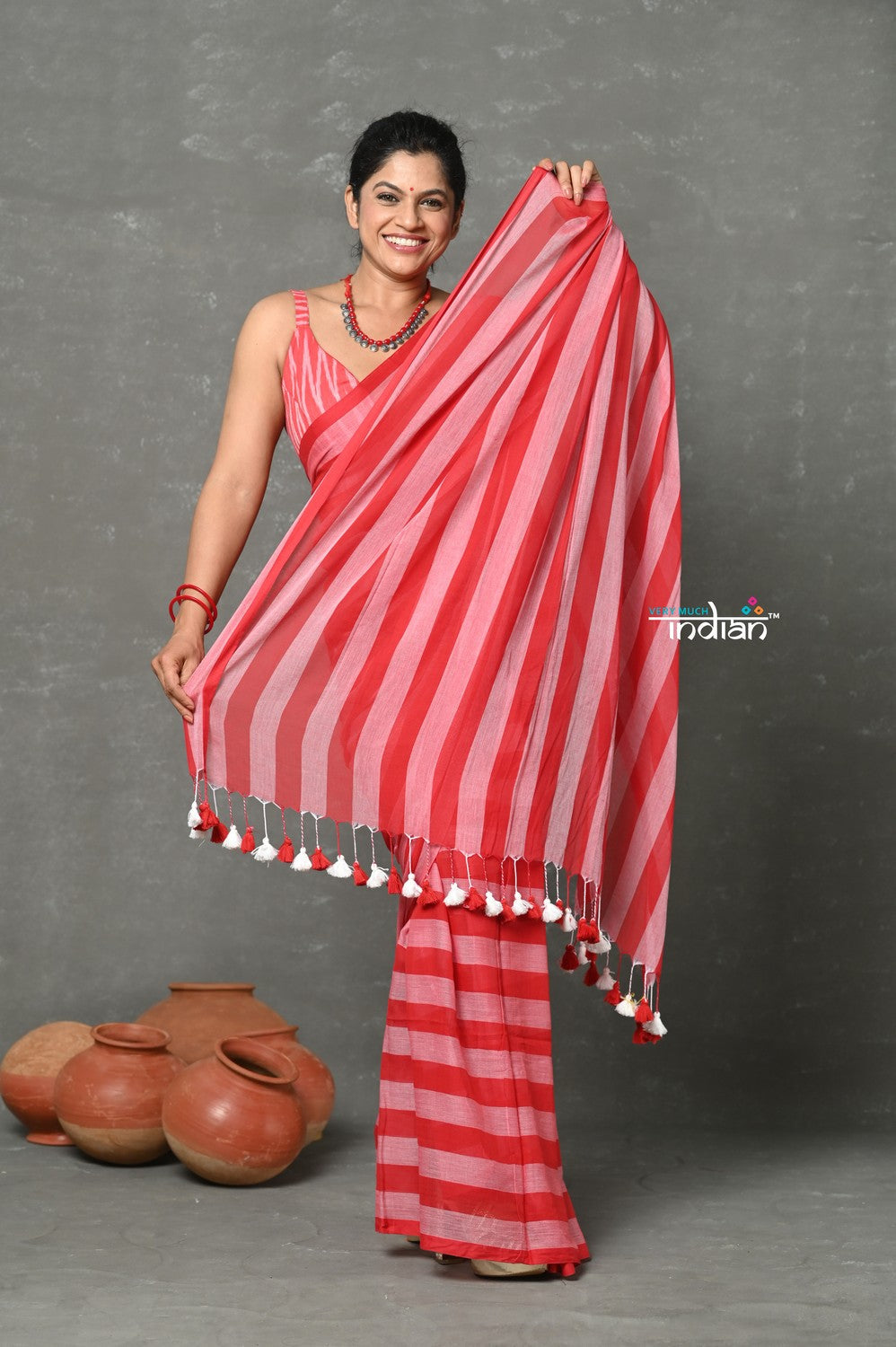 Very Much Indian Designer! High Quality Pure Mul Cotton Handloom Saree - Red - Distacart