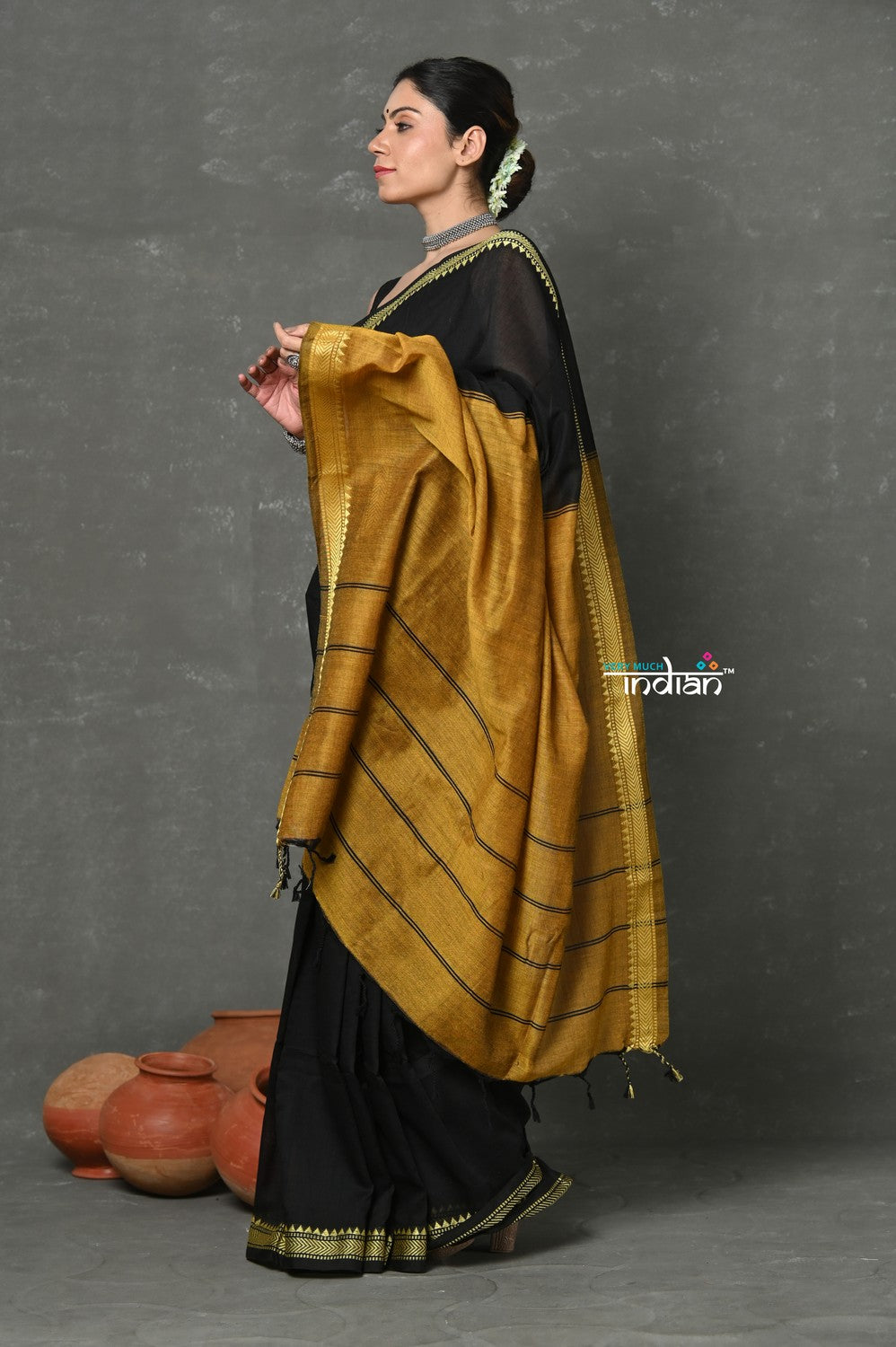 Very Much Indian Pure Mul Cotton Handloom Saree - Black - Distacart