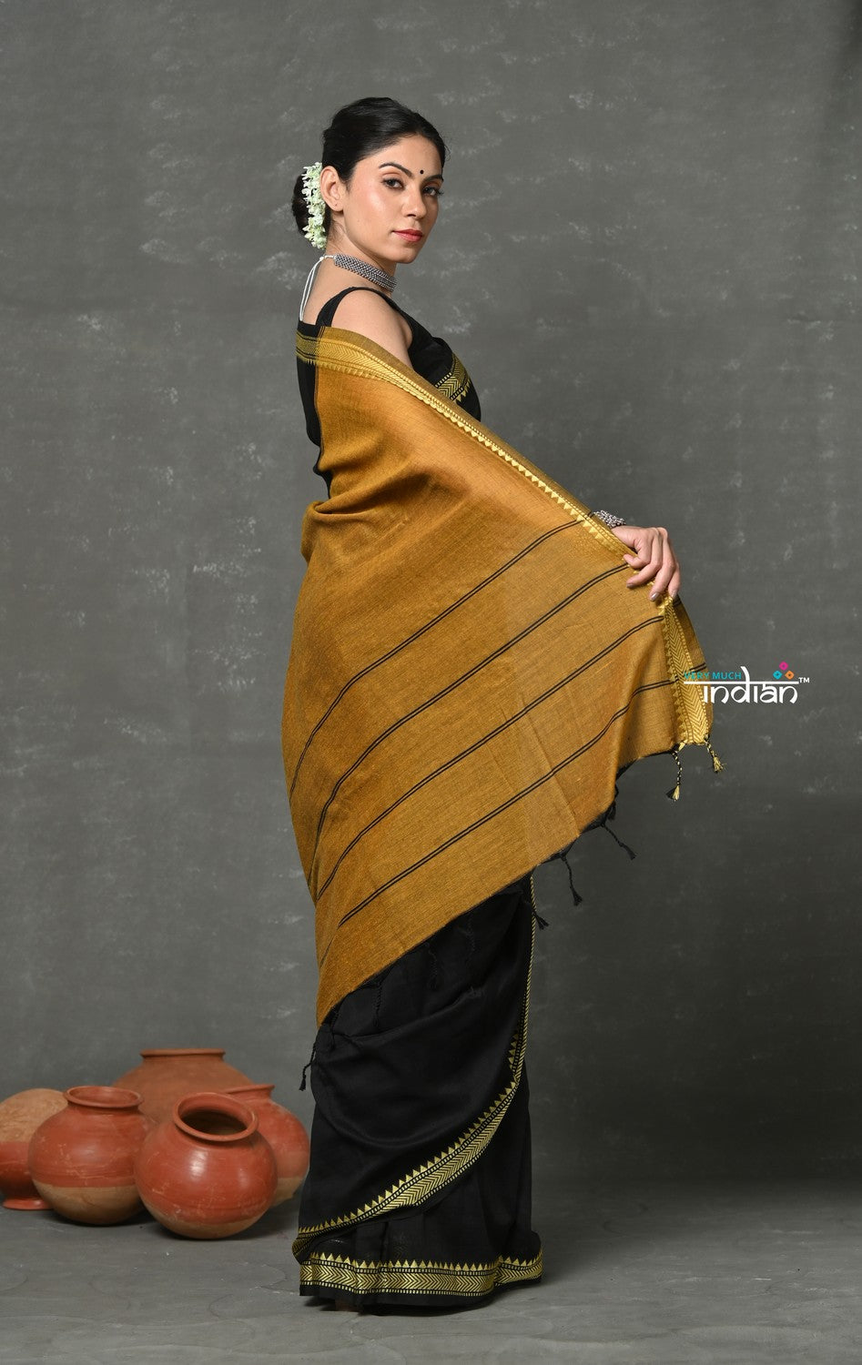 Very Much Indian Tyohaar - Pure Mul Cotton Handloom Saree - Black - Distacart