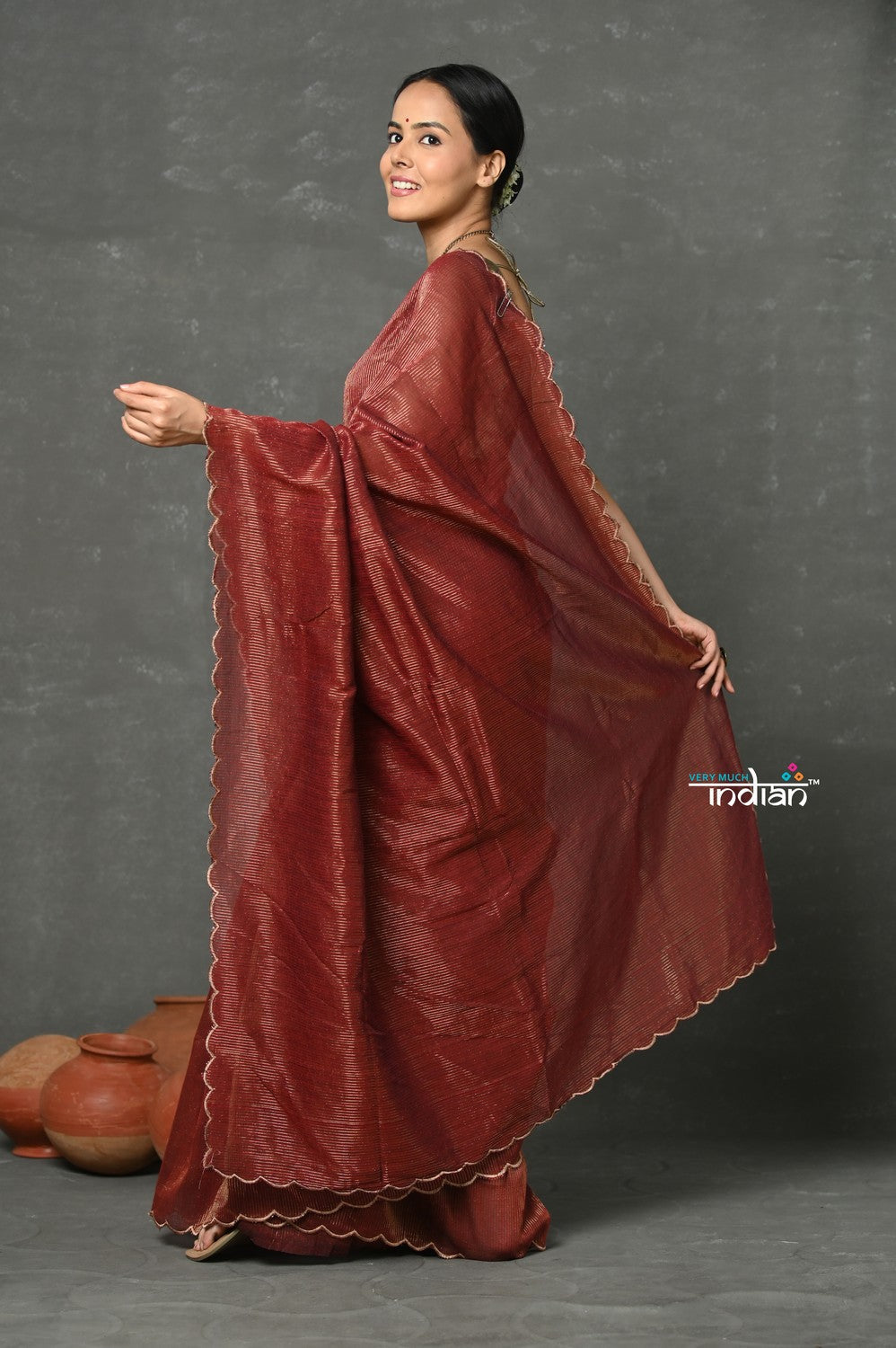 Very Much Indian Tyohaar - Mul Cotton Zari Design Handloom Woven Saree - Maroon - Distacart