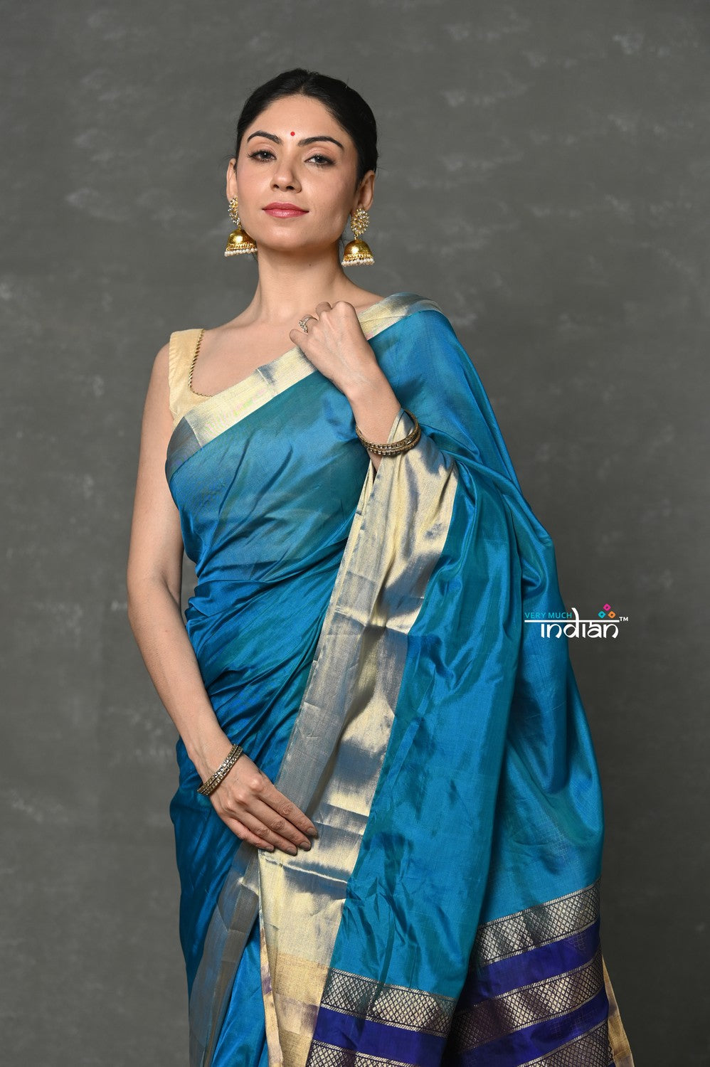 Very Much Indian Tyohaar - Handloom Pure Chanderi Cotton Silk Saree With Golden Border - Blue - Distacart