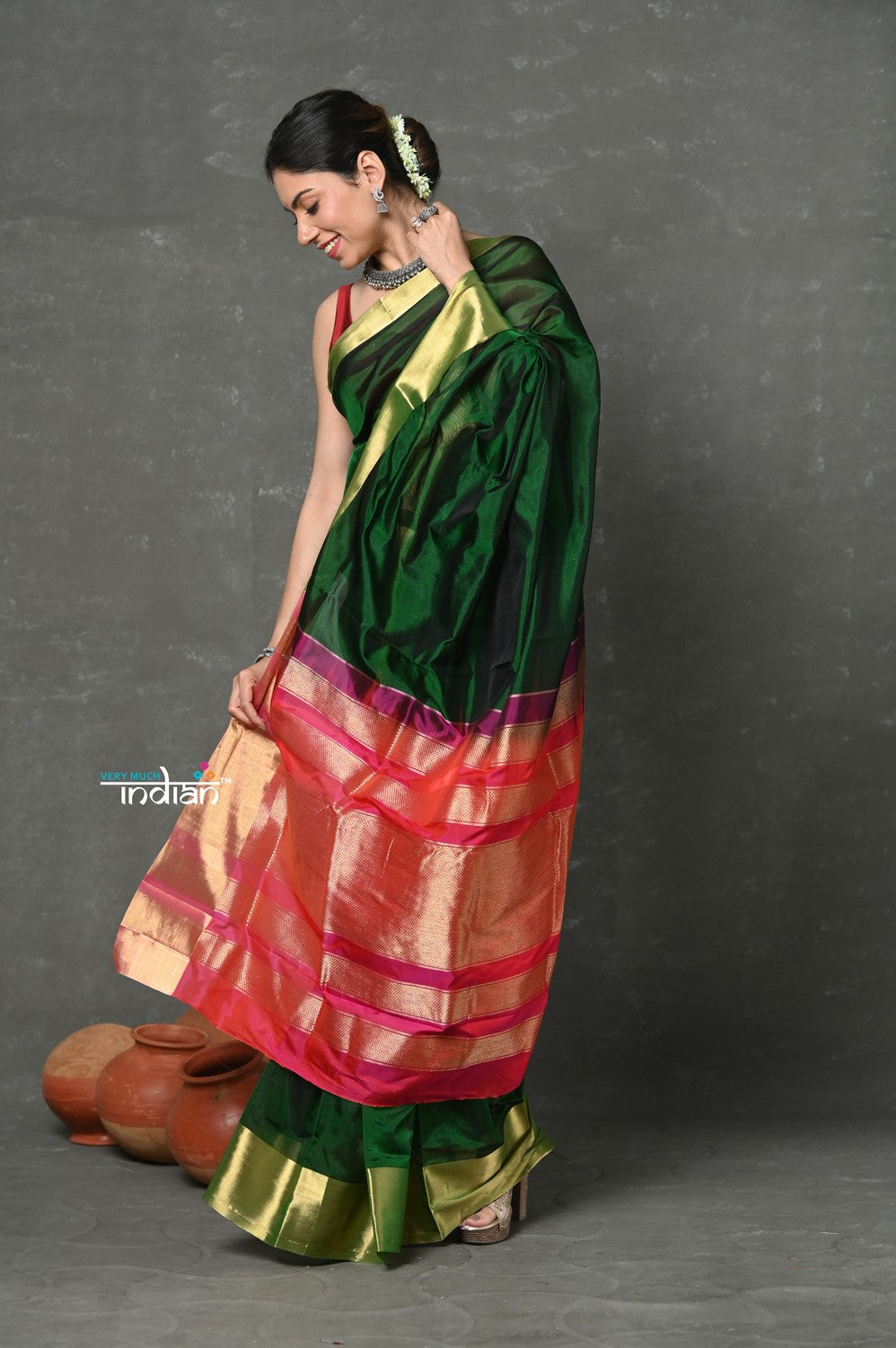 Very Much Indian Handloom Pure Cotton Silk Saree With Golden Border - Green - Distacart