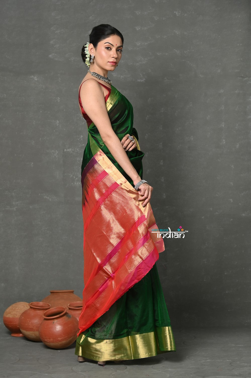 Very Much Indian Tyohaar - Handloom Pure Chanderi Cotton Silk Saree With Golden Border - Green