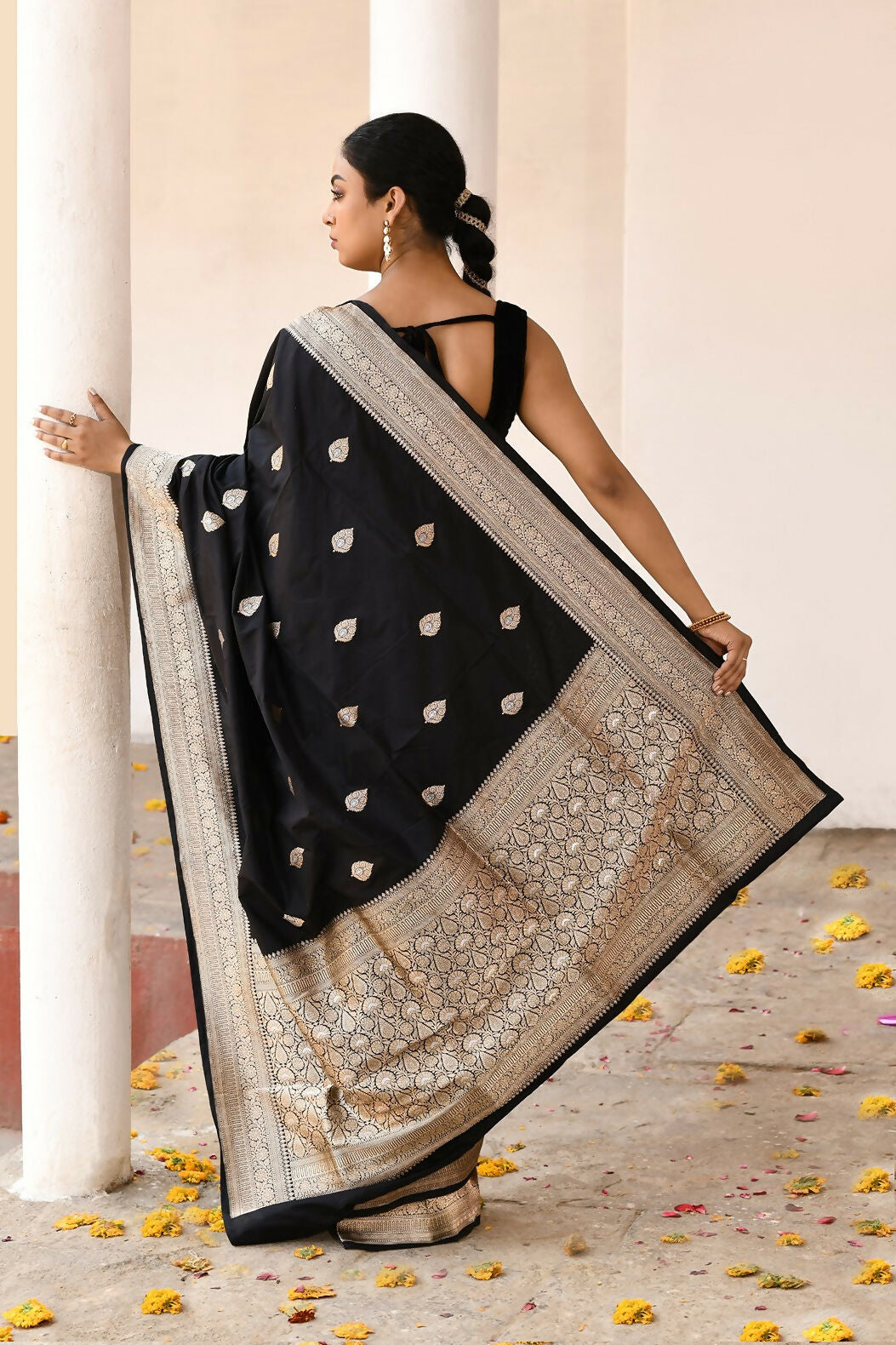 Joban Fashion Black Pure Katan Pure Handloom Banarasi Silk Saree
