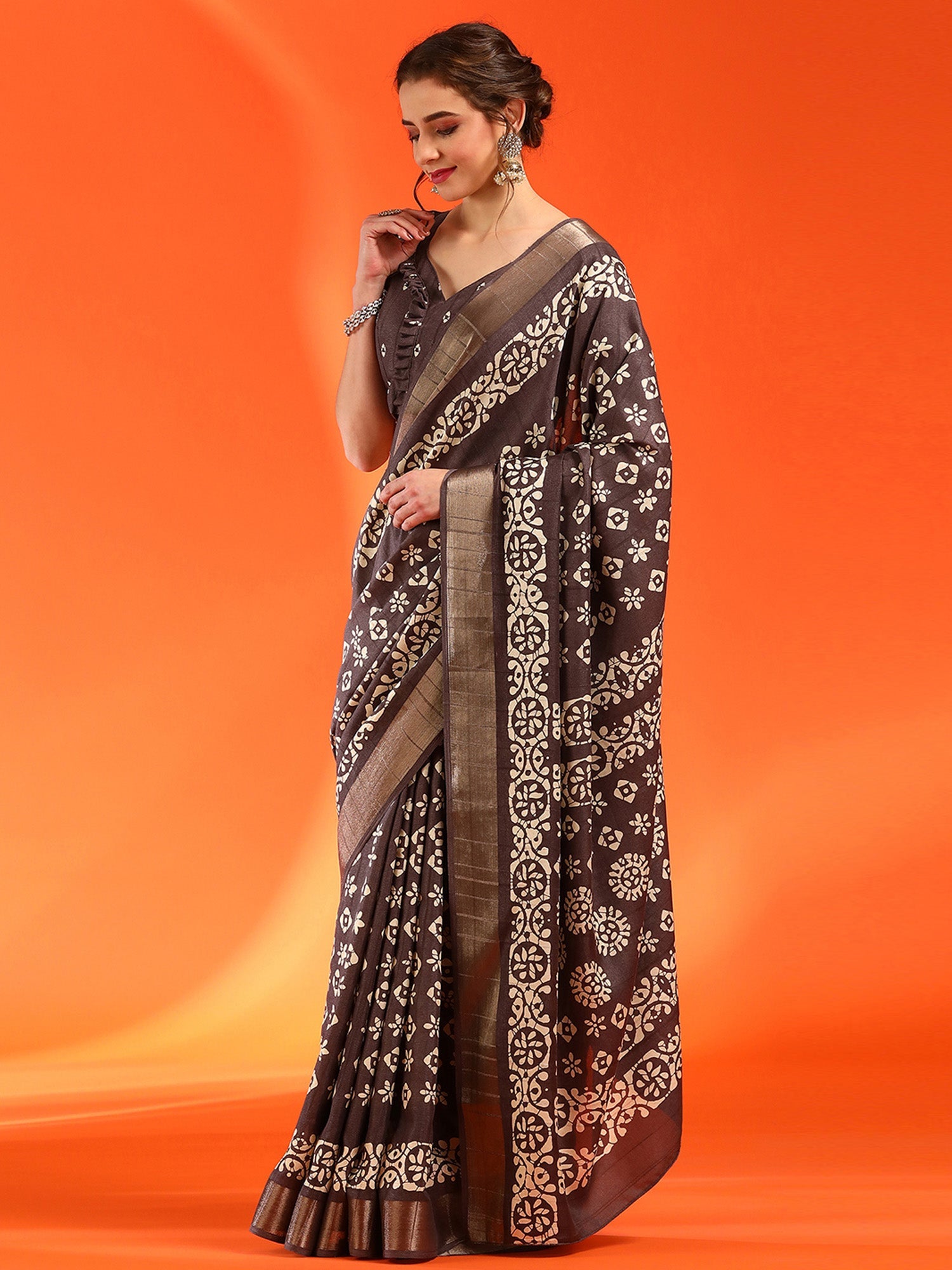 NOZ2TOZ Women's Silk Blend Brown Printed Designer Saree With Blouse Piece - Distacart