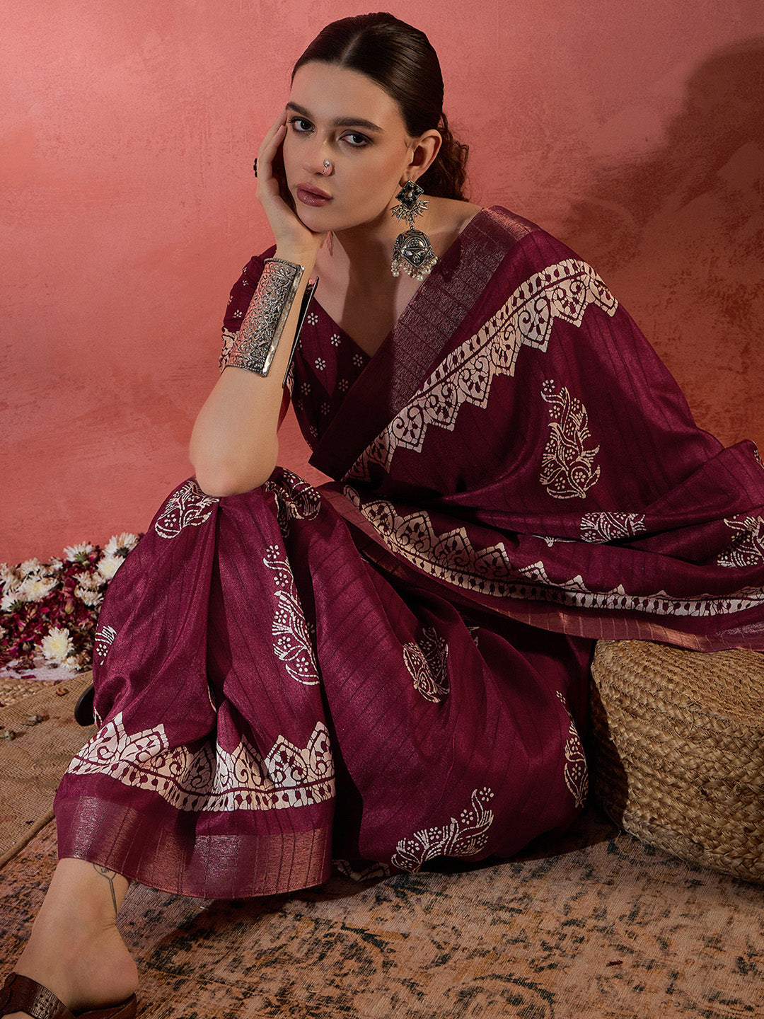 NOZ2TOZ Women's Silk Blend Burgundy Printed Designer Saree With Blouse Piece - Distacart