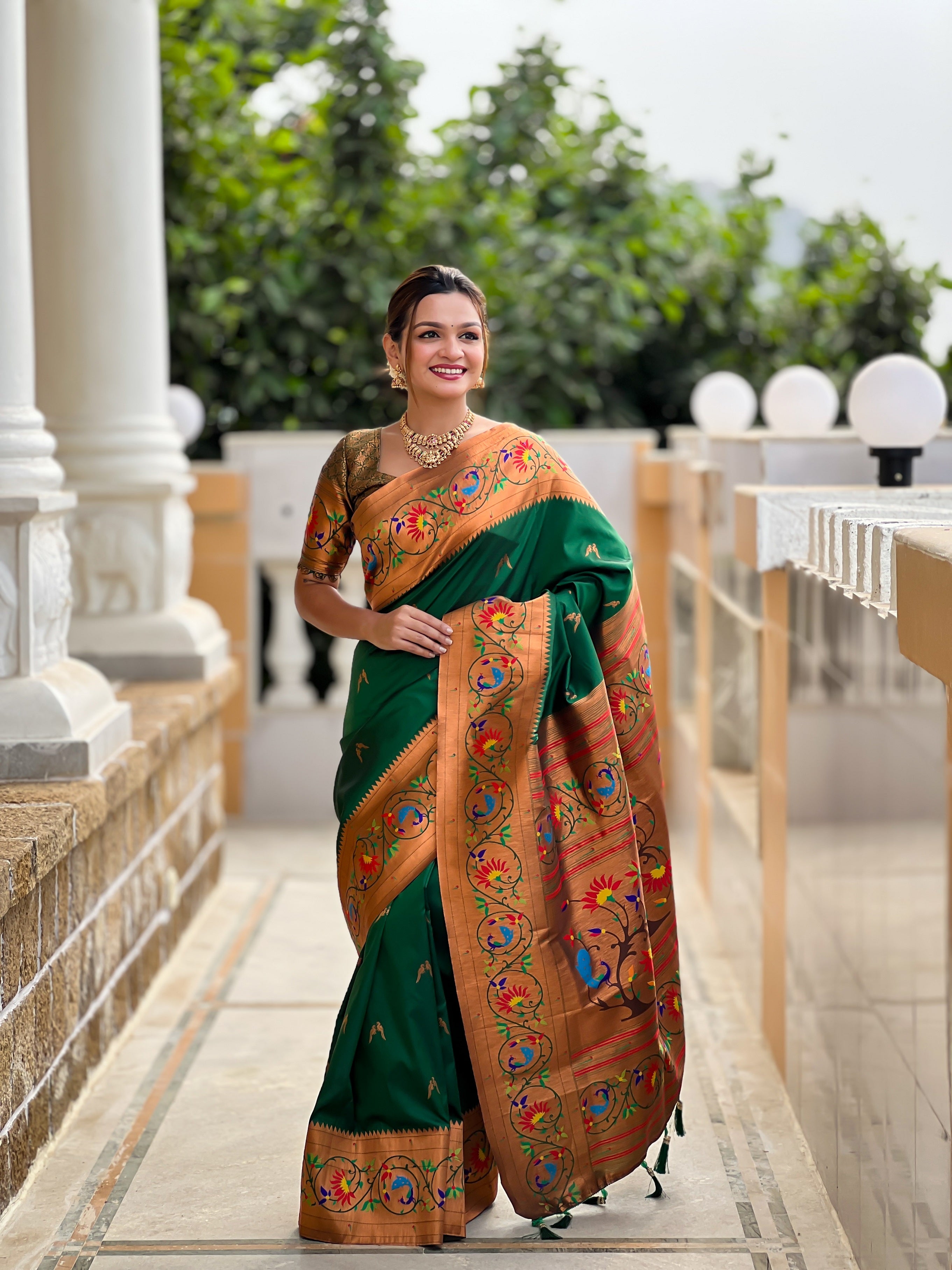 Vedant Vastram Soft Litchi Silk Paithani Jacquard Saree - Green - Dista