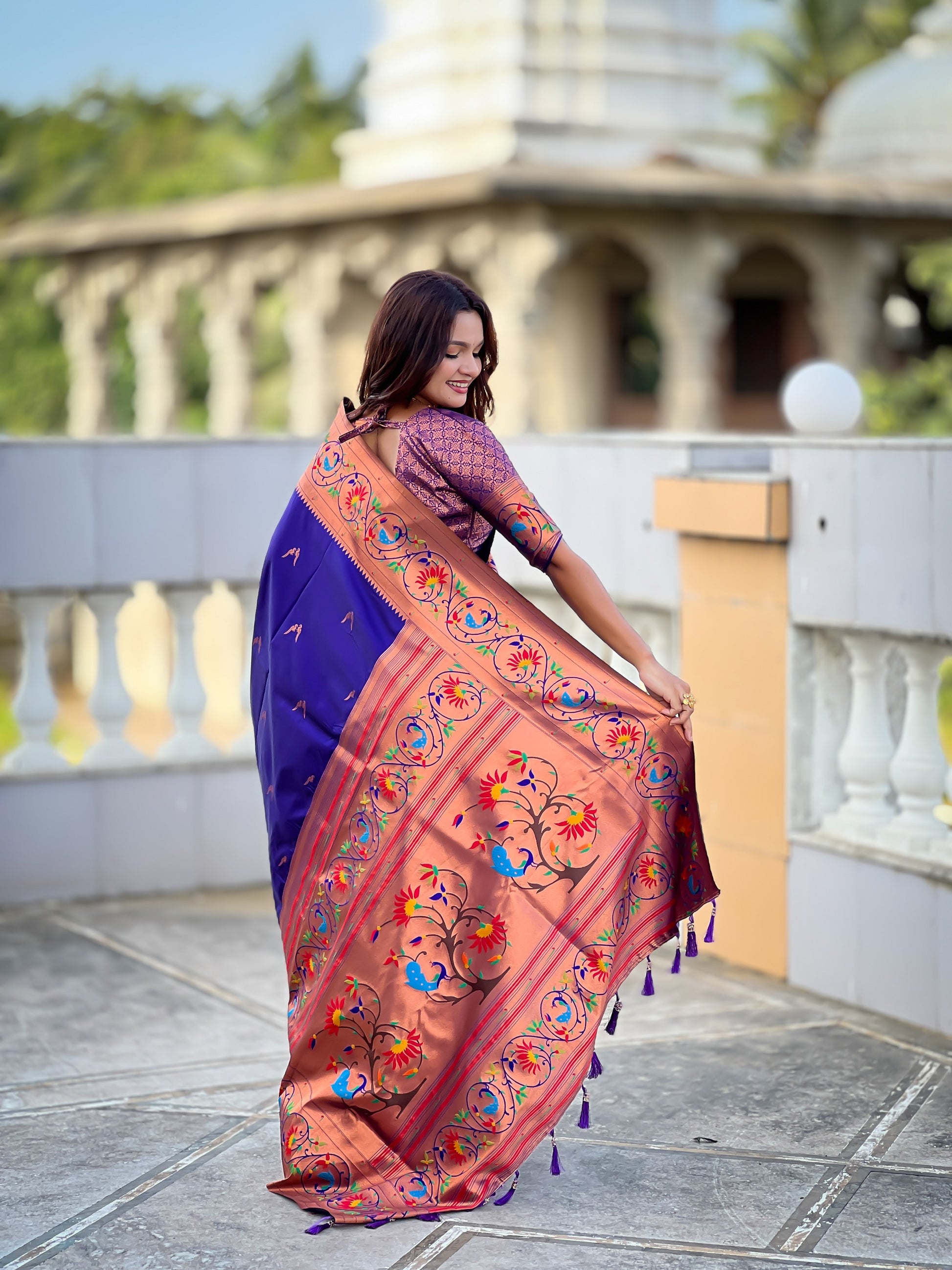 Vedant Vastram Soft Litchi Silk Paithani Jacquard Saree - Violet - Dista