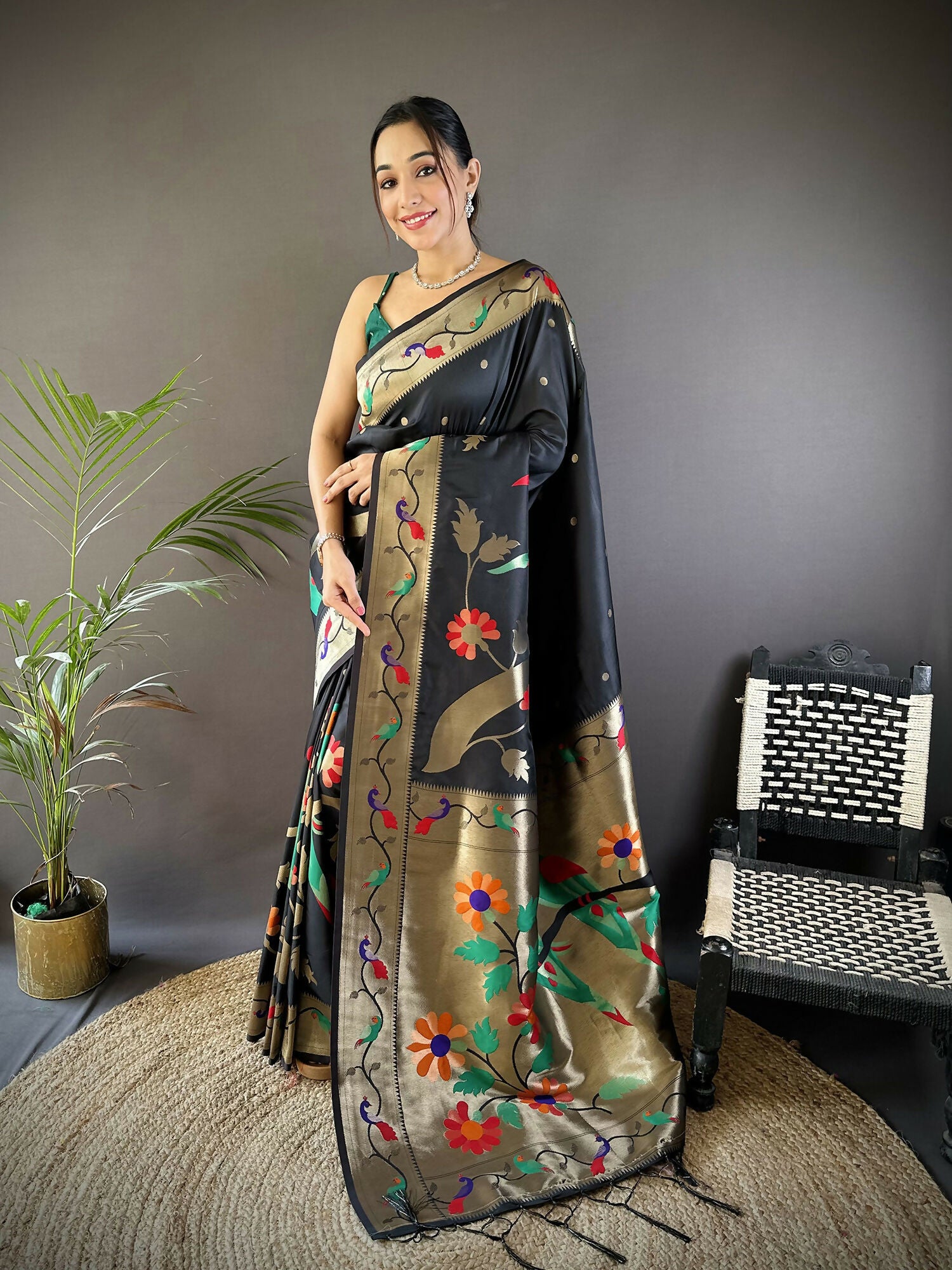 Joban Fashion Black Zari Woven Floral Motifs Soft Silk Paithani Silk Saree