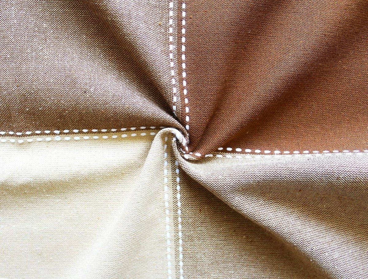 Airwill 100% Cotton Checkered Pattern 4 Seater Square Table Cover - Brown - Distacart