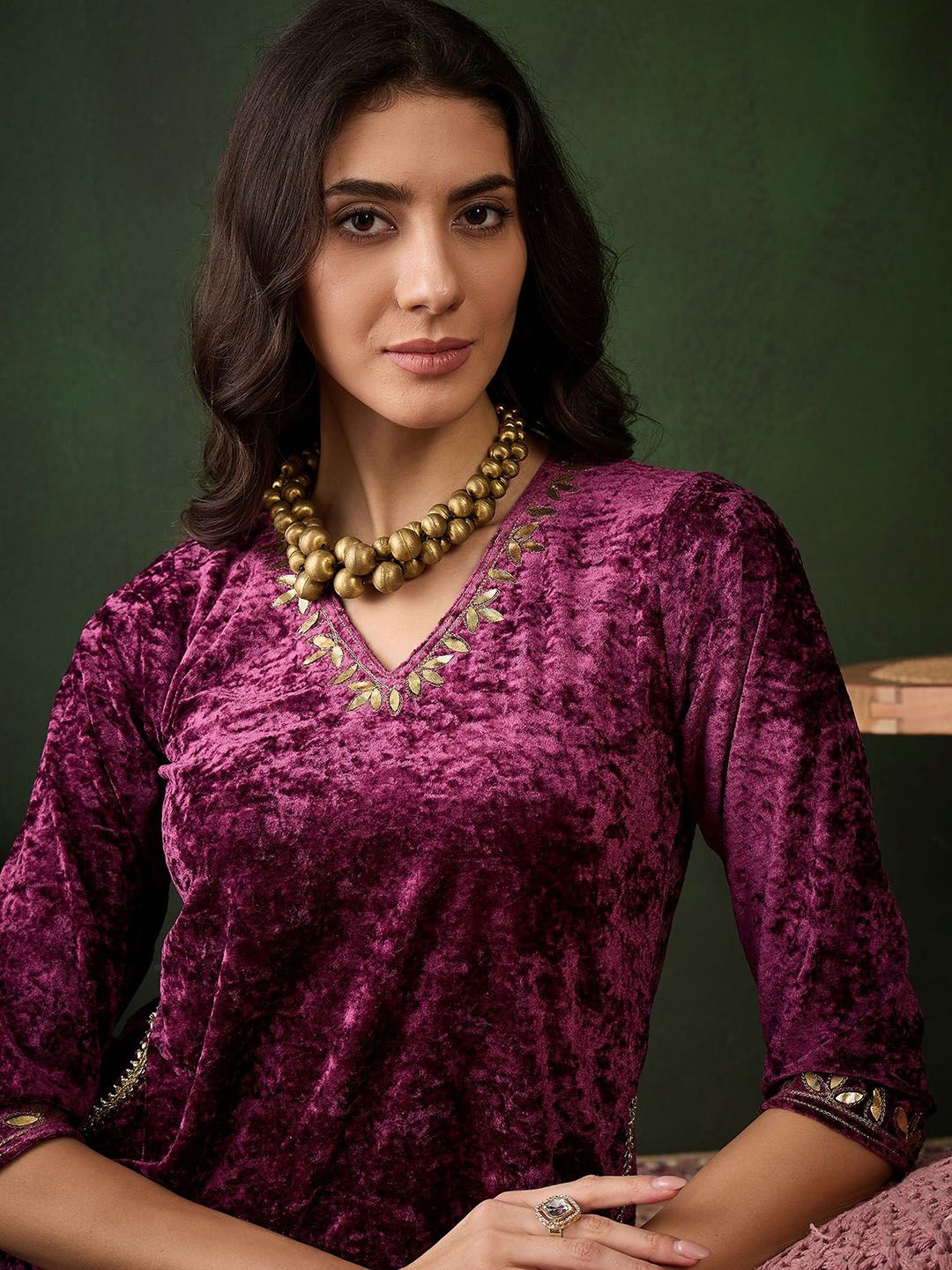 Sangria Embroidered Straight Velvet Kurta - Distacart