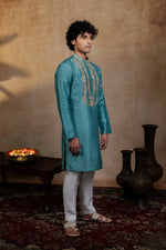 Thumbnail for Falling Raw Silk Green Paisley Zari Kurta Set By Hilo Design