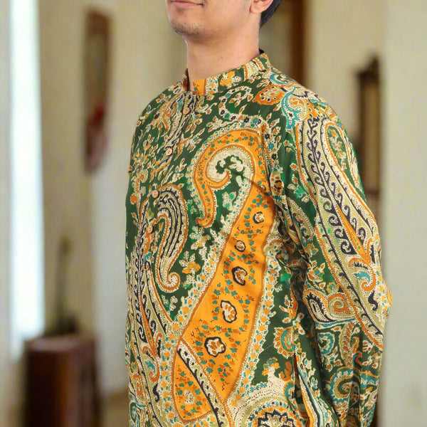 Souchii Men Green & Mustard Pure Cotton Paisley Printed Straight Kurta