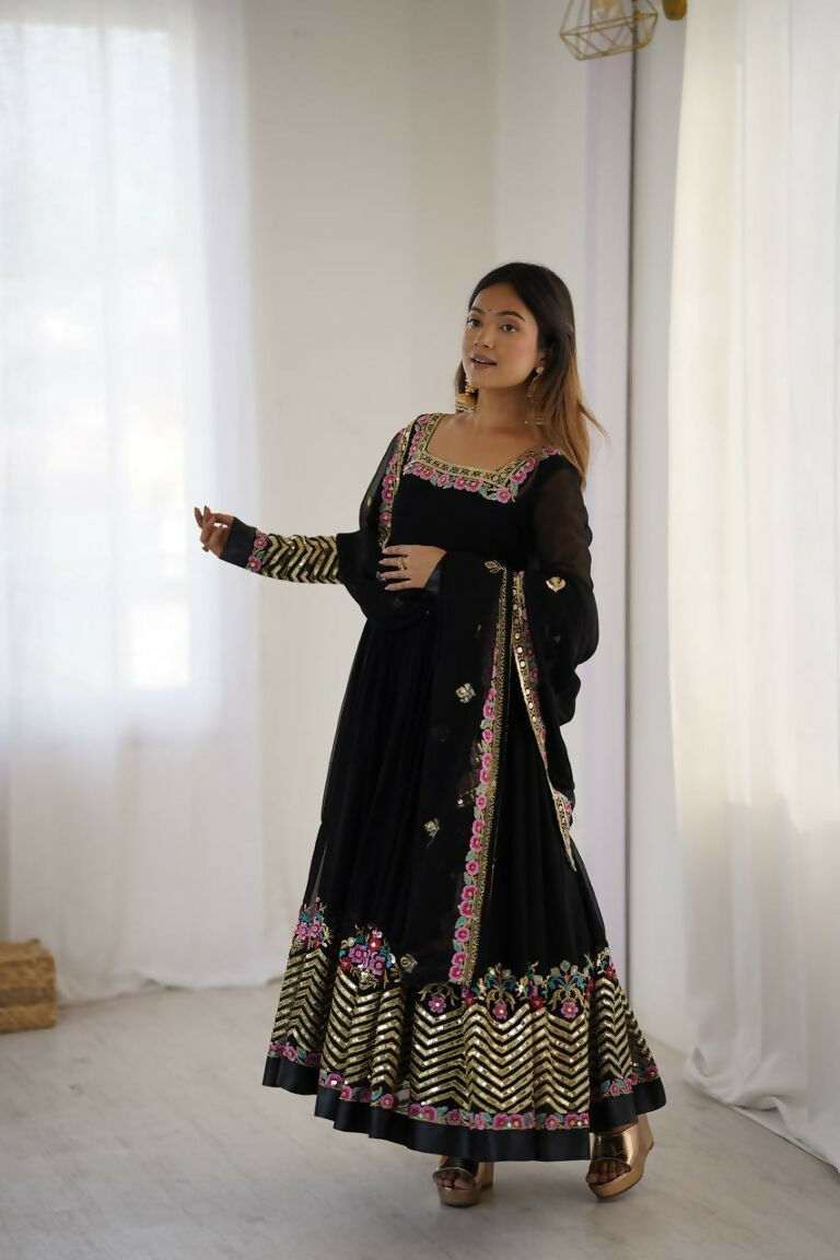 Teeya Creation Black Color Heavy Georgette Wedding Wear Embroidery Work Long Gown
