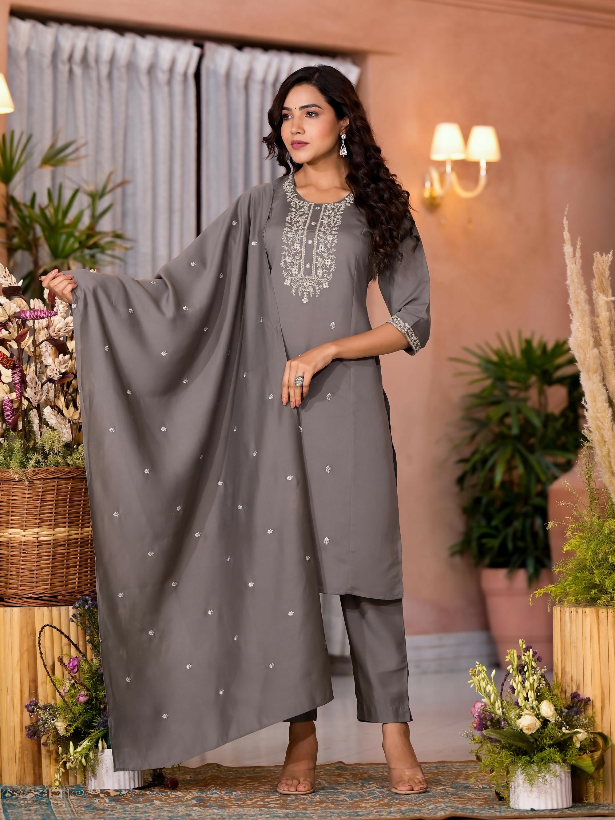 J4896DARKGREY (1)-2000x2666