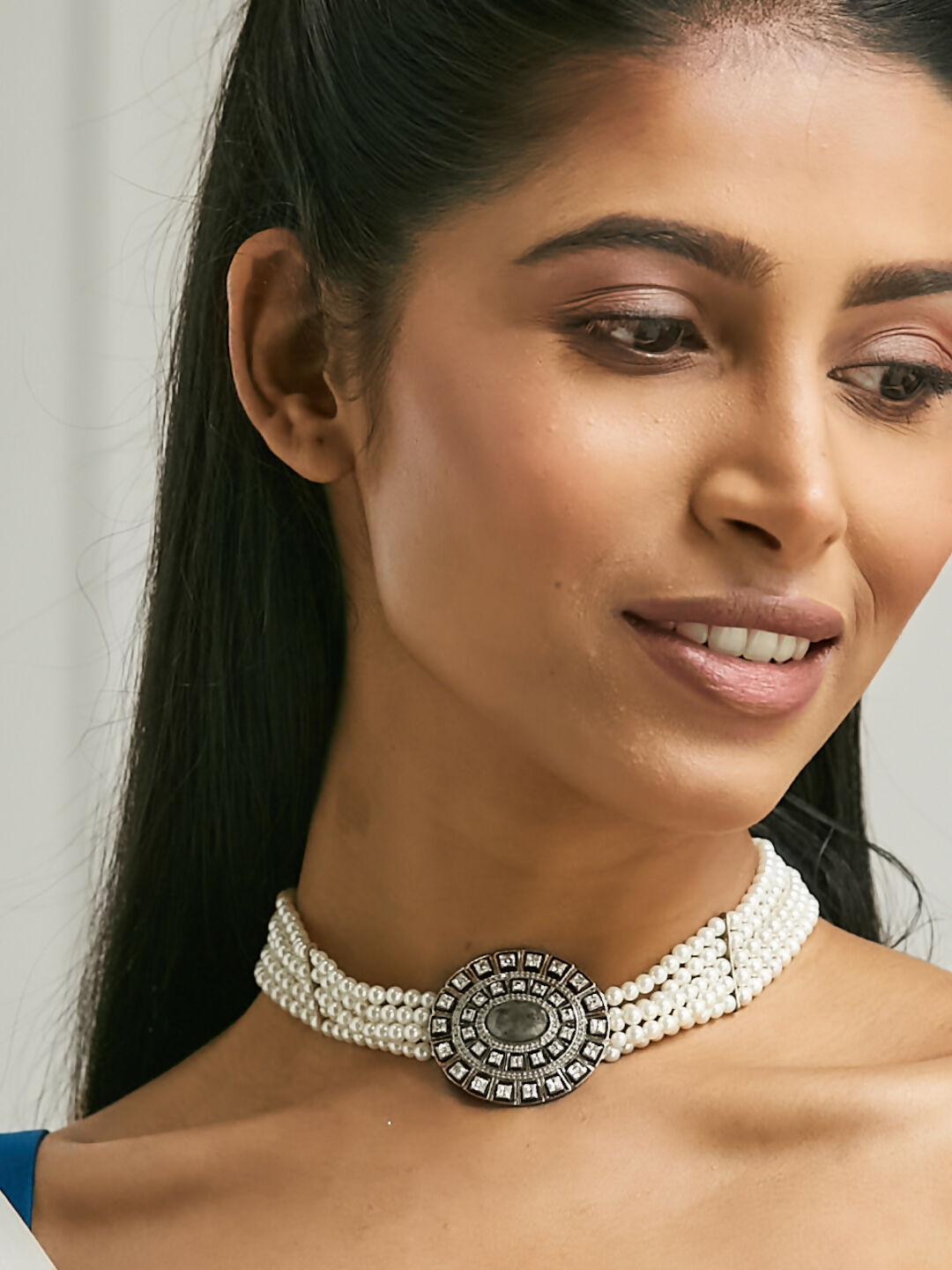 Nuyug Pearl Beaded Semi Precious Labradorite Stone & Enamelled Choker Necklace