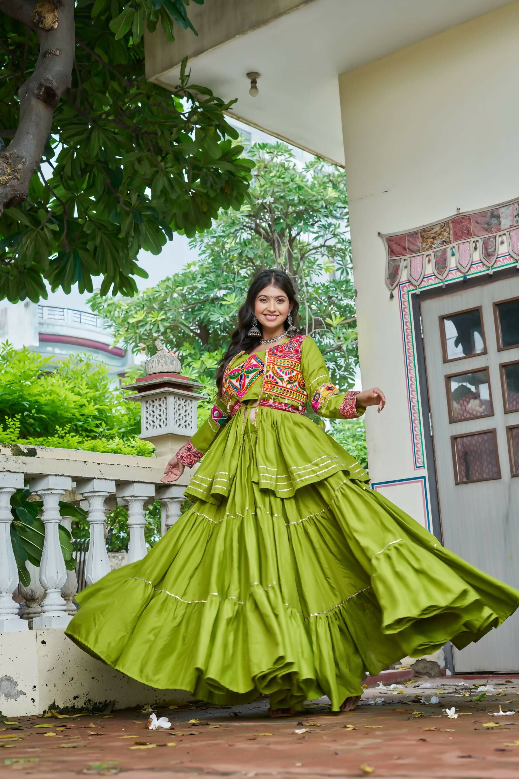Teeya Creation Womens New Stylish Heavy Gamthi Work With Mirror Lace Work Green Gown Set - Dista