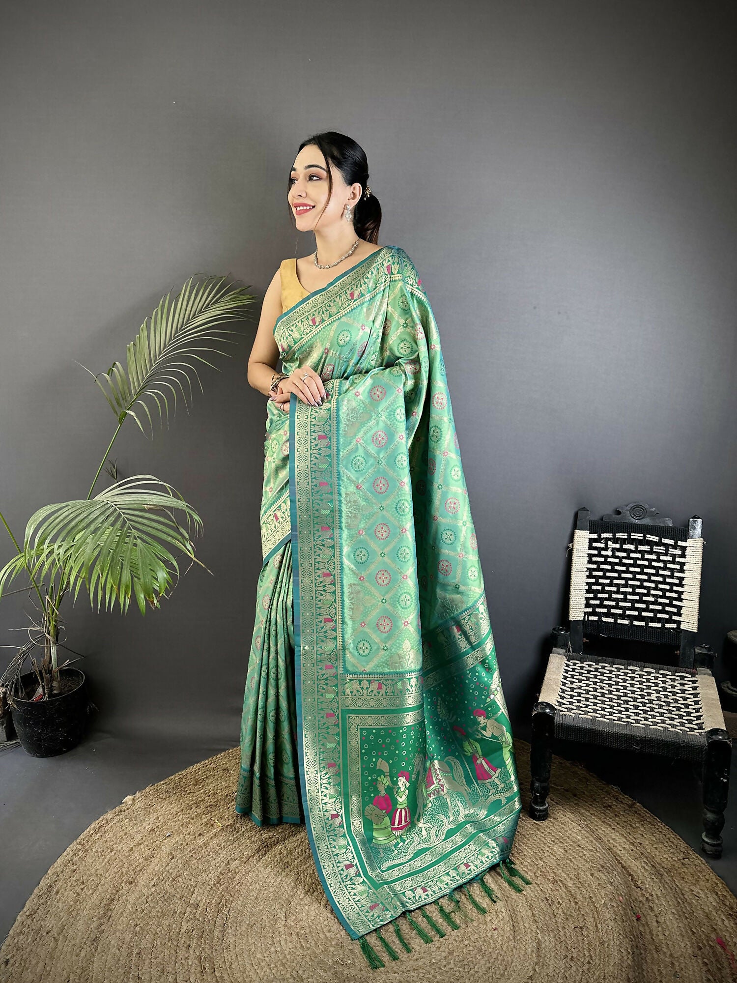 Joban Fashion Aqua Green Geometric Pattern Soft Silk Patola Saree
