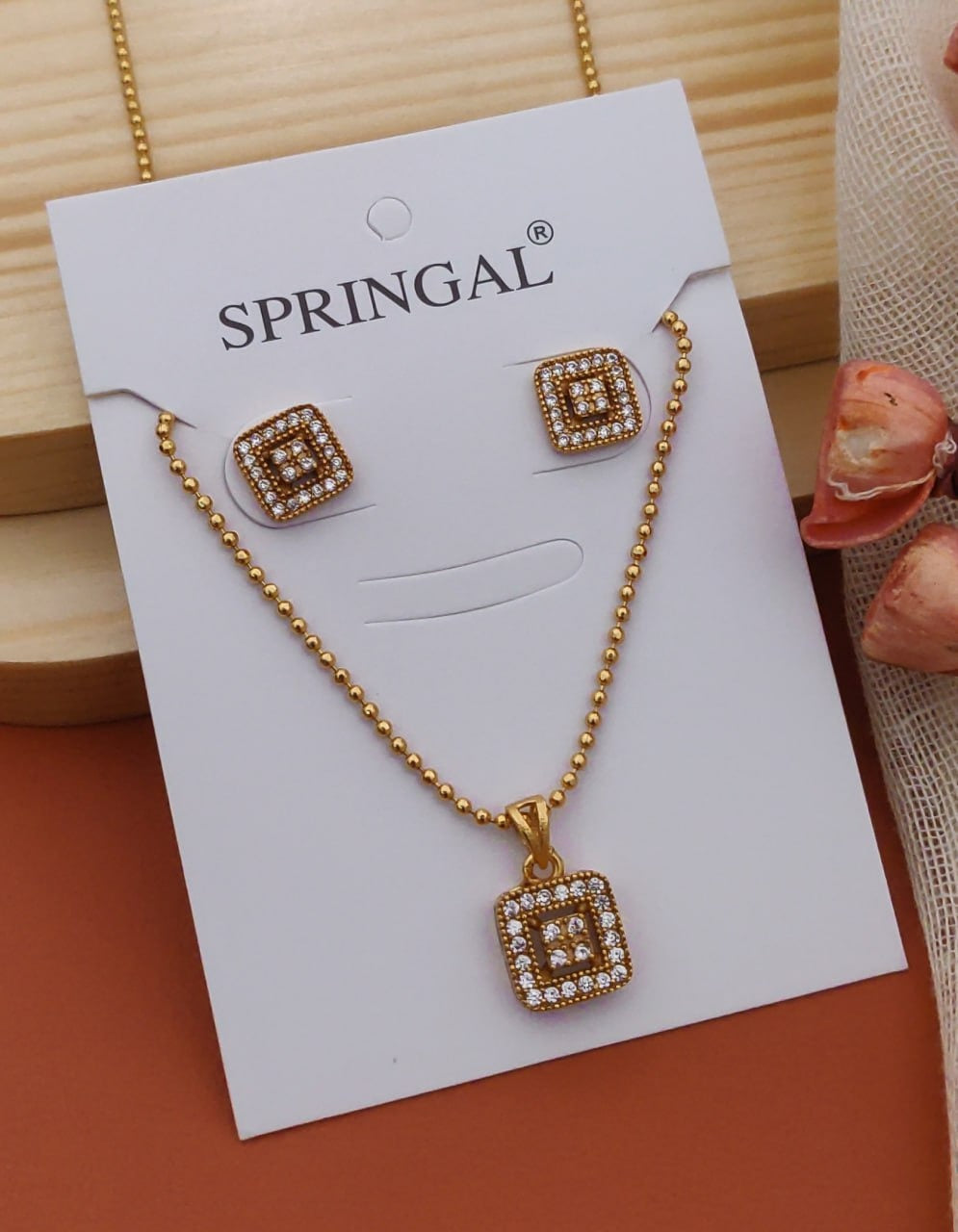 Fancy Gold-Polished Partywear Chain And Pendant Set By House of Ree - Distacart