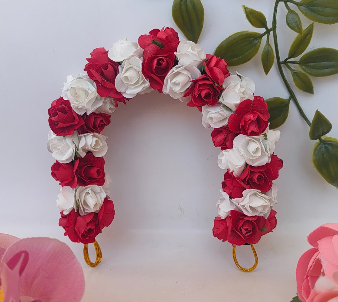 Red & White Rose Gajra - Distacart