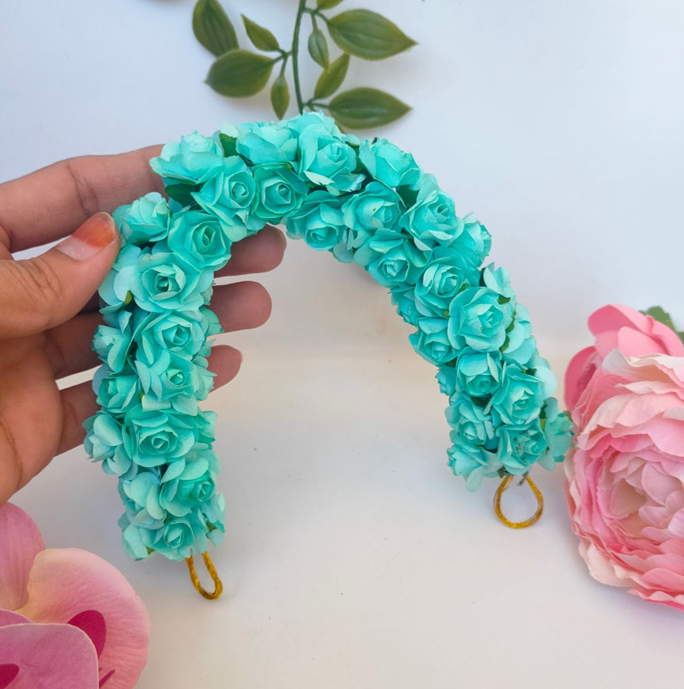 Aquamarine Rose Gajra - Dista