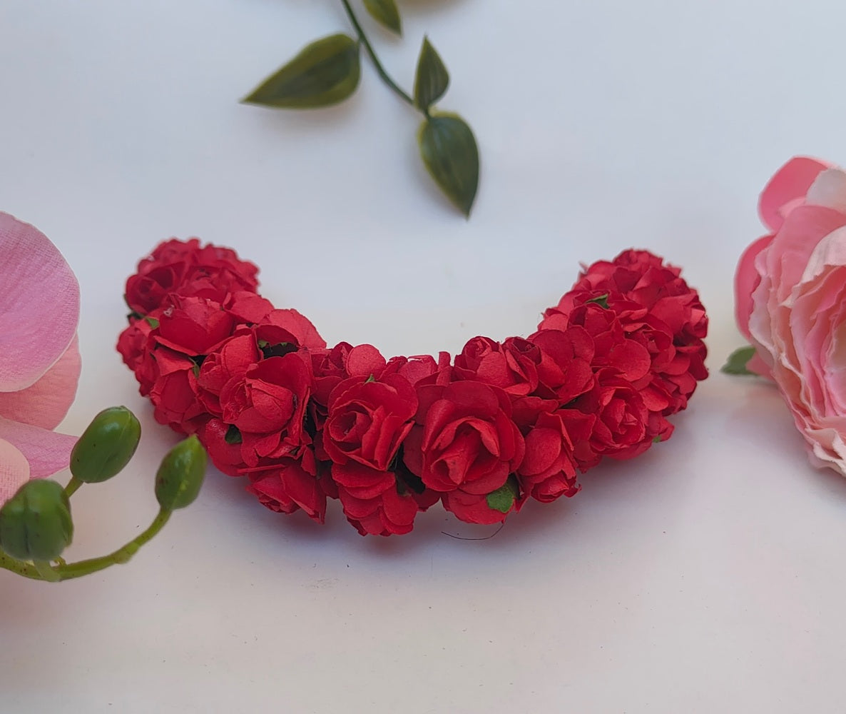 Red Rose Gajra - Dista
