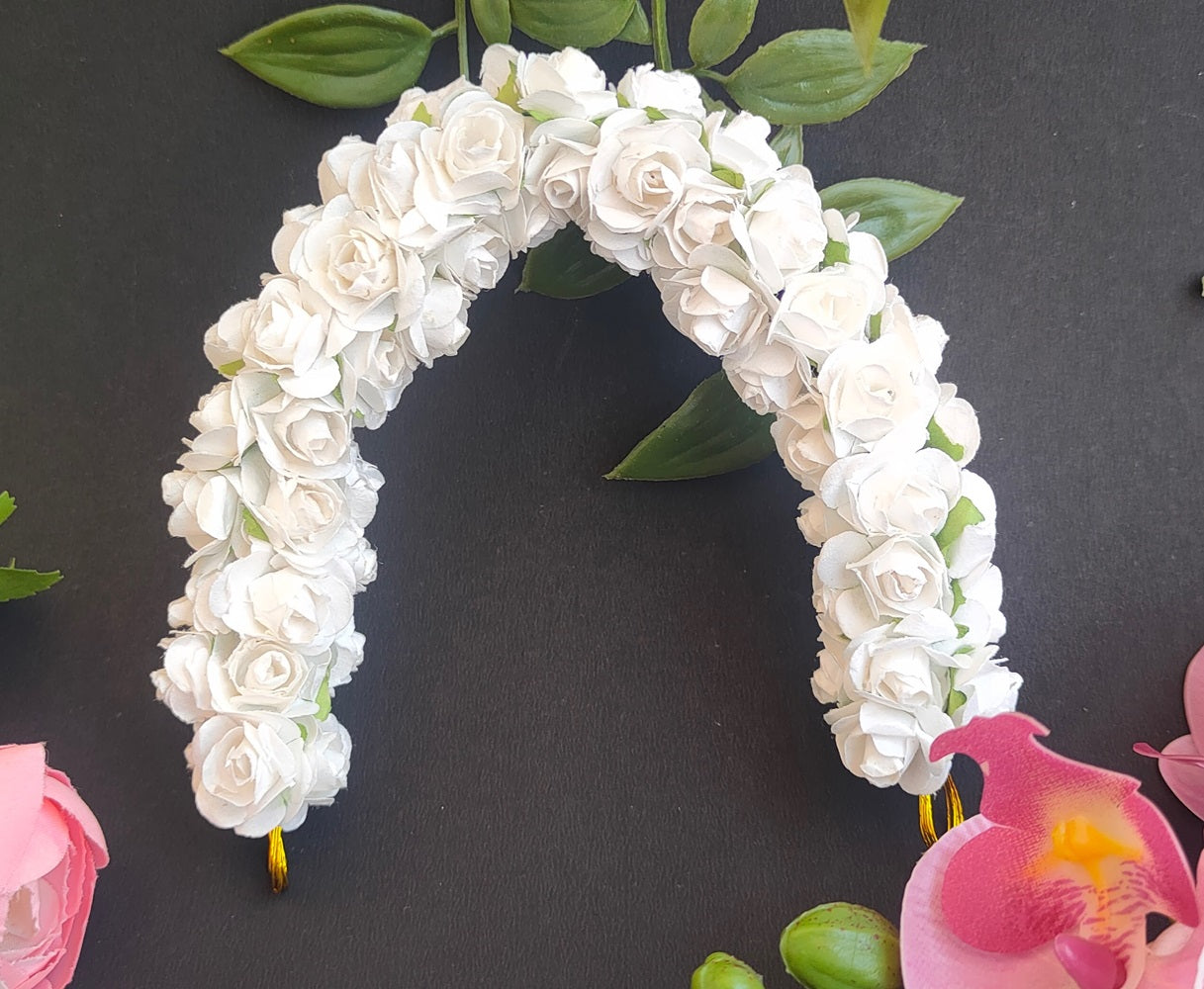 White Rose Gajra - Distacart