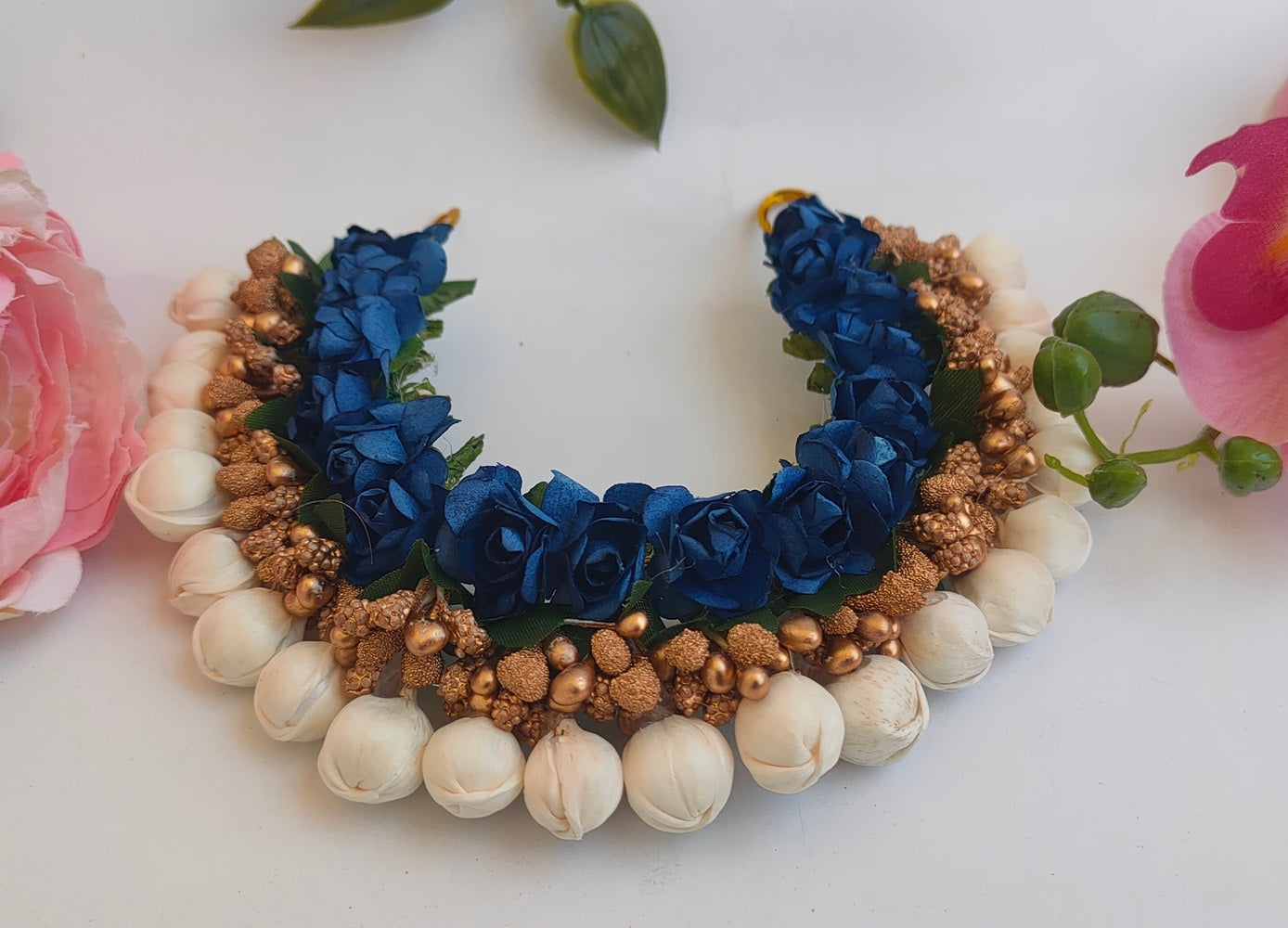 Blue Gold Gajra - Distacart