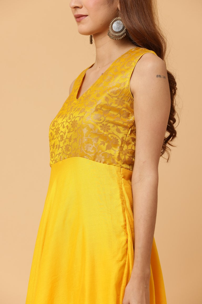 Fab Fashion Yellow Sleeveless Anarkali Dress