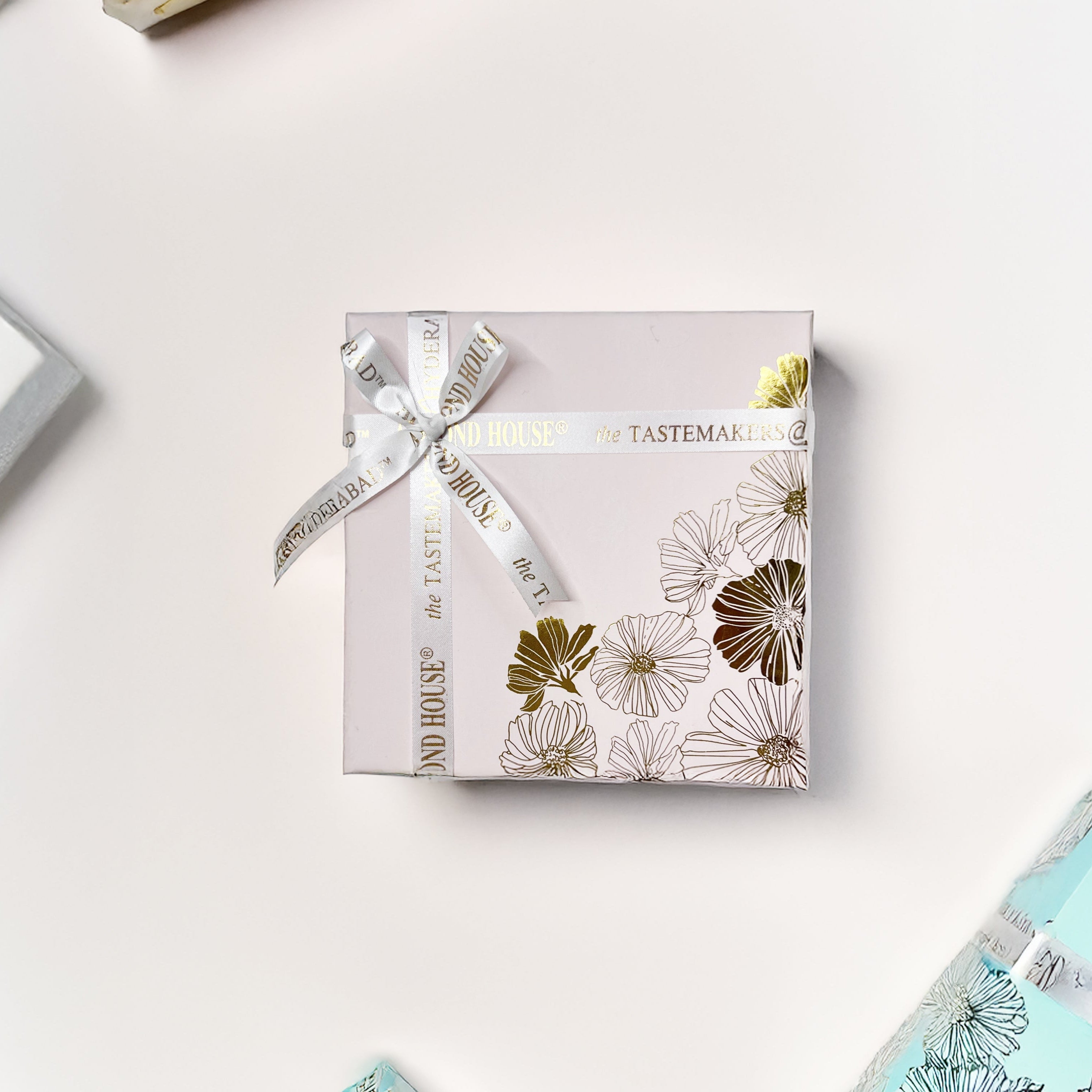 Almond House Chocolate Box (9 Pc)